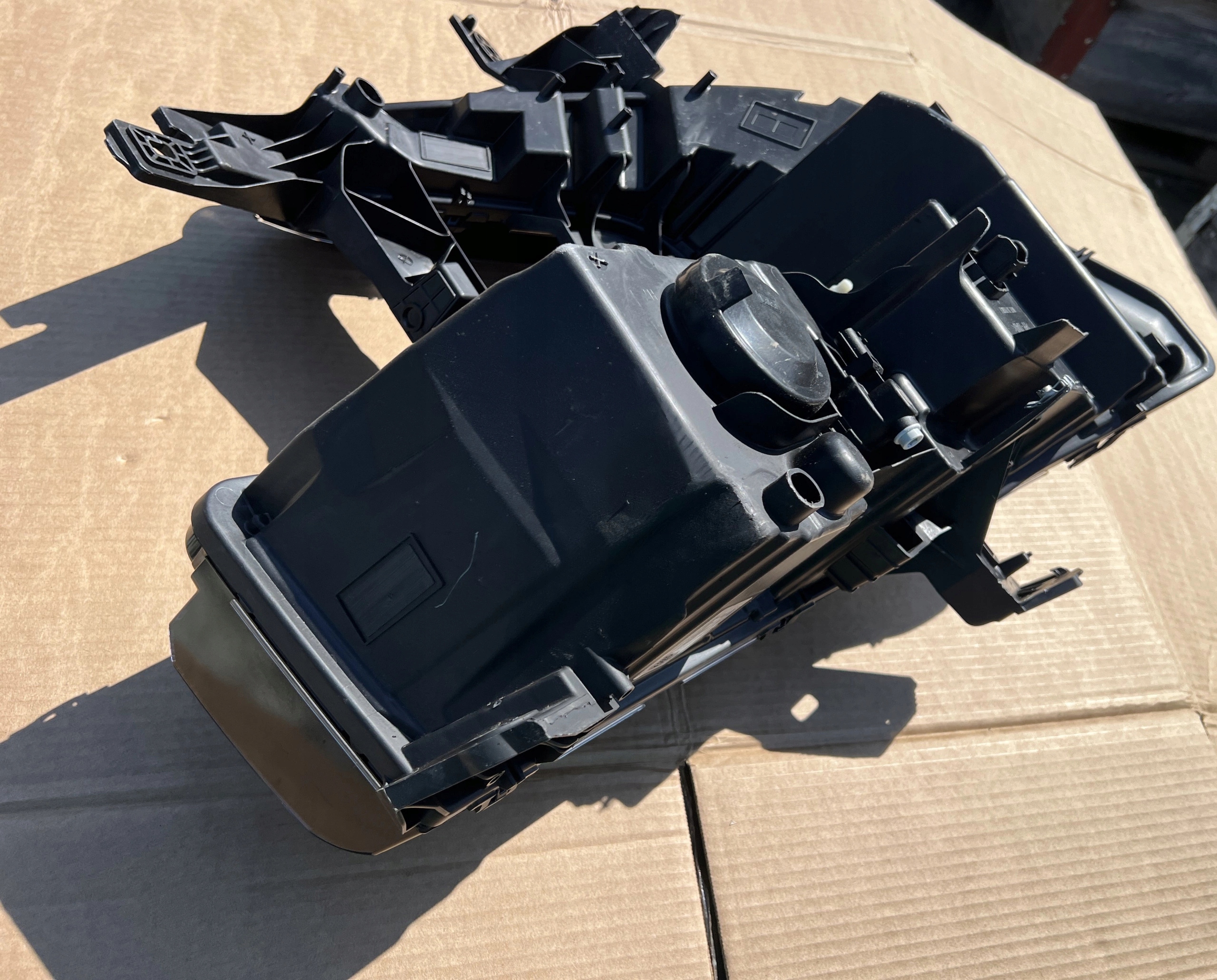 RENAULT MASTER 260608459R REFLEKTOR light front left complete original