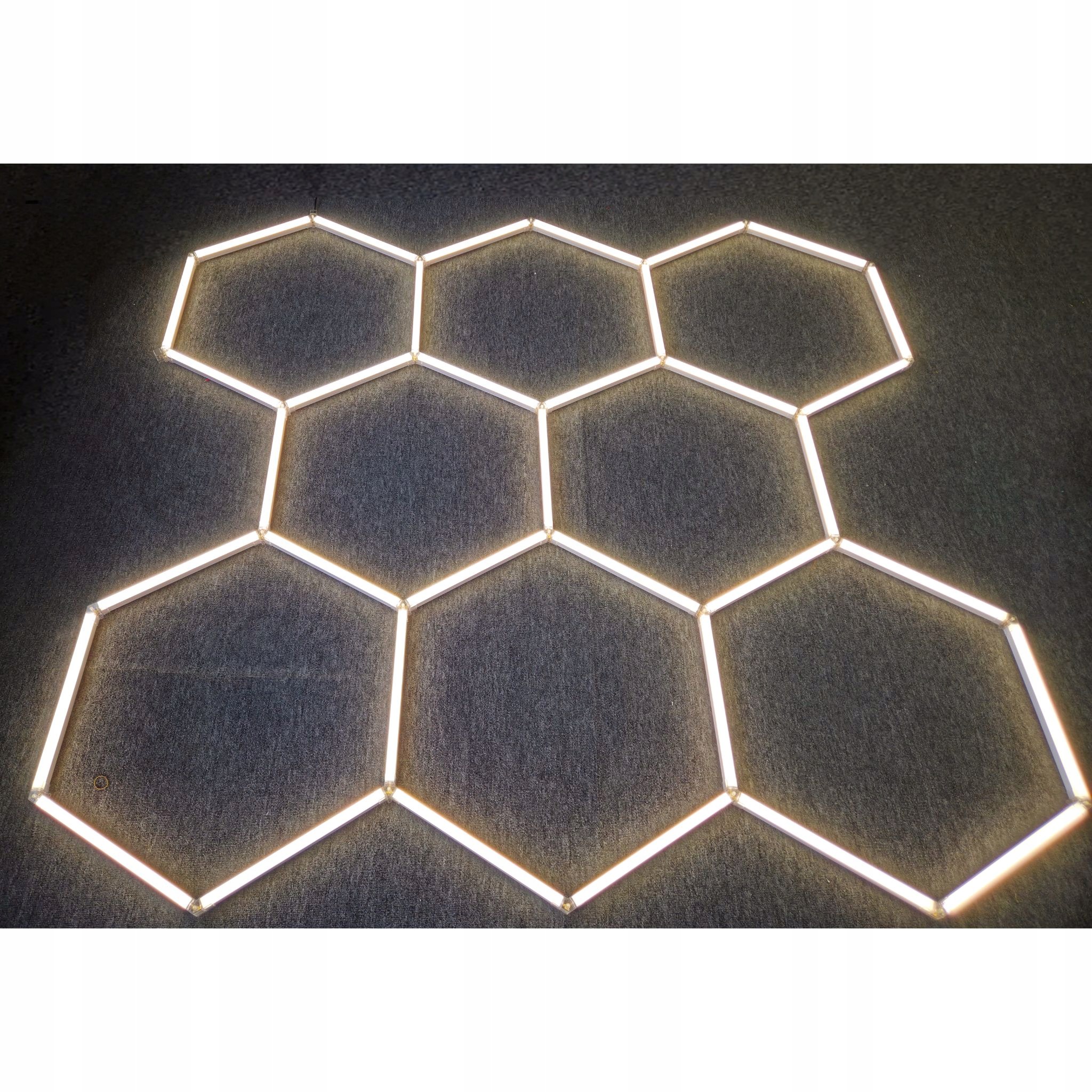 Panelová Led Lampa Hexagón Stropné Osvetlenie Pre Garážovú Dielňu 245X235 CM