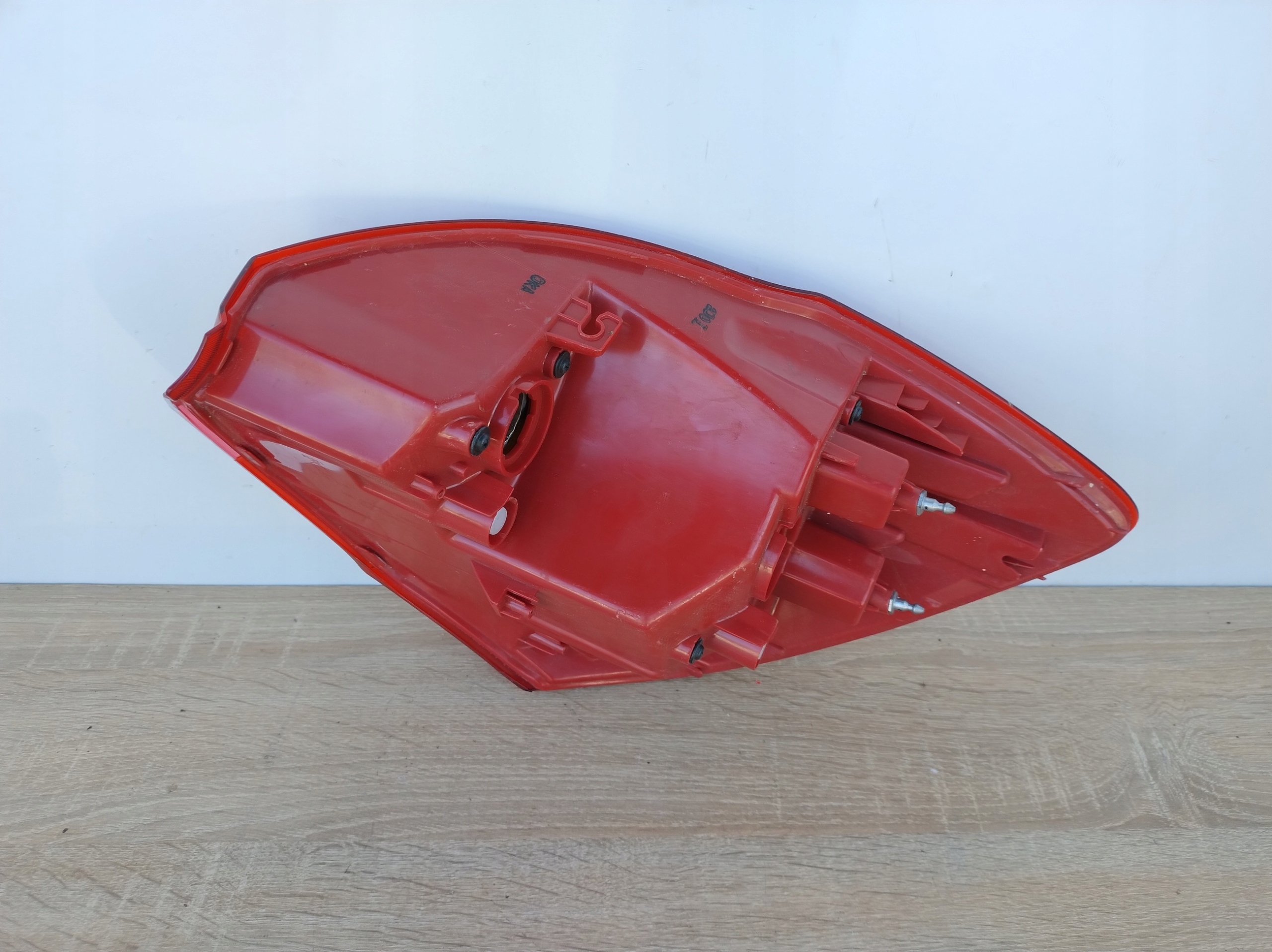 KIA CEED 2012-2016 ROK HB right light rear part W fender 92402-A20 E113