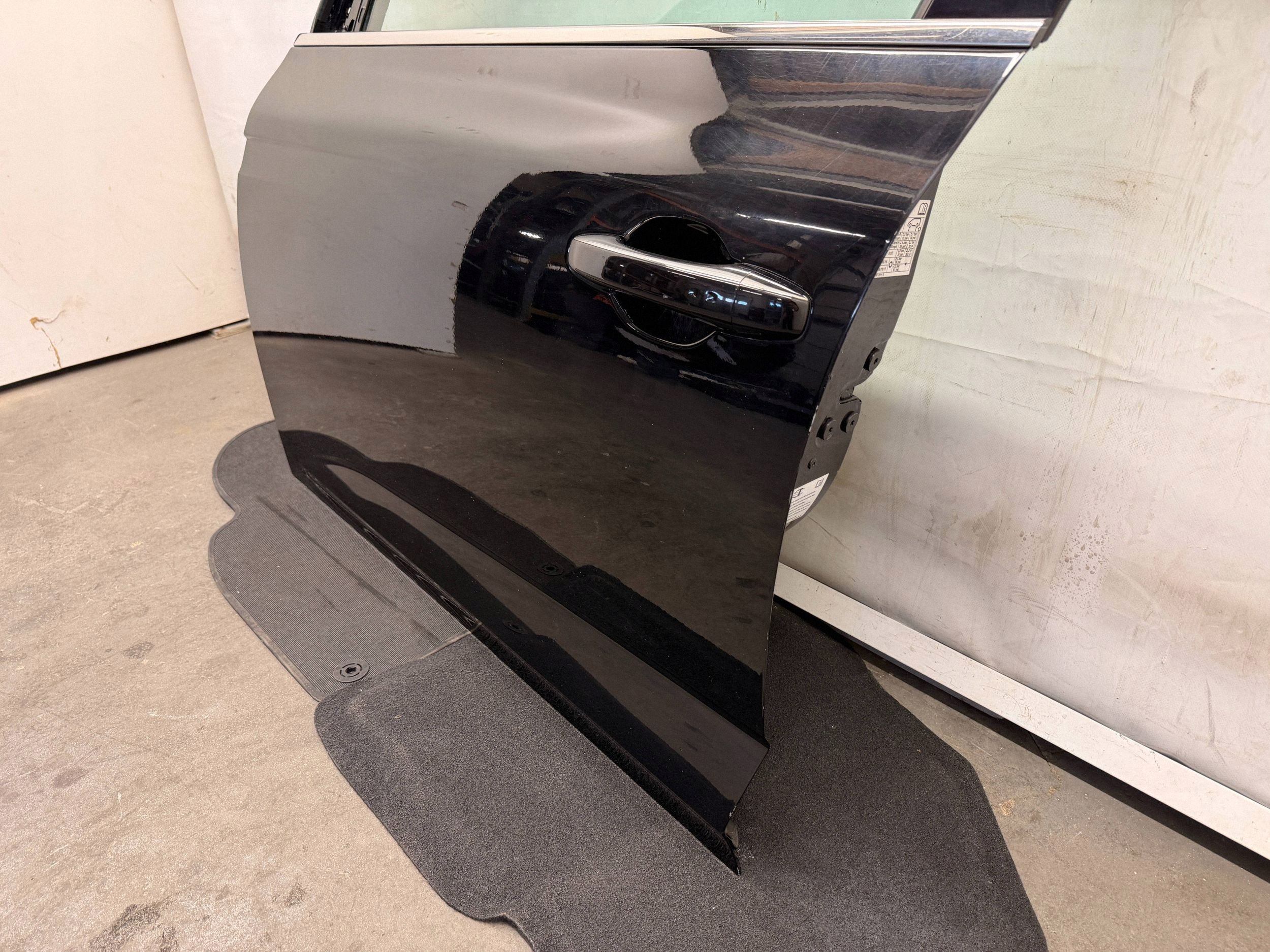 Renault Megane IV door left front left front TEGNE