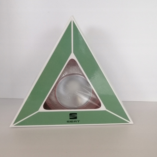 FLASH OSTRZEGAWCZE SWIATLO AWARYJNE SEAT Weight with packaging 0 5 kg