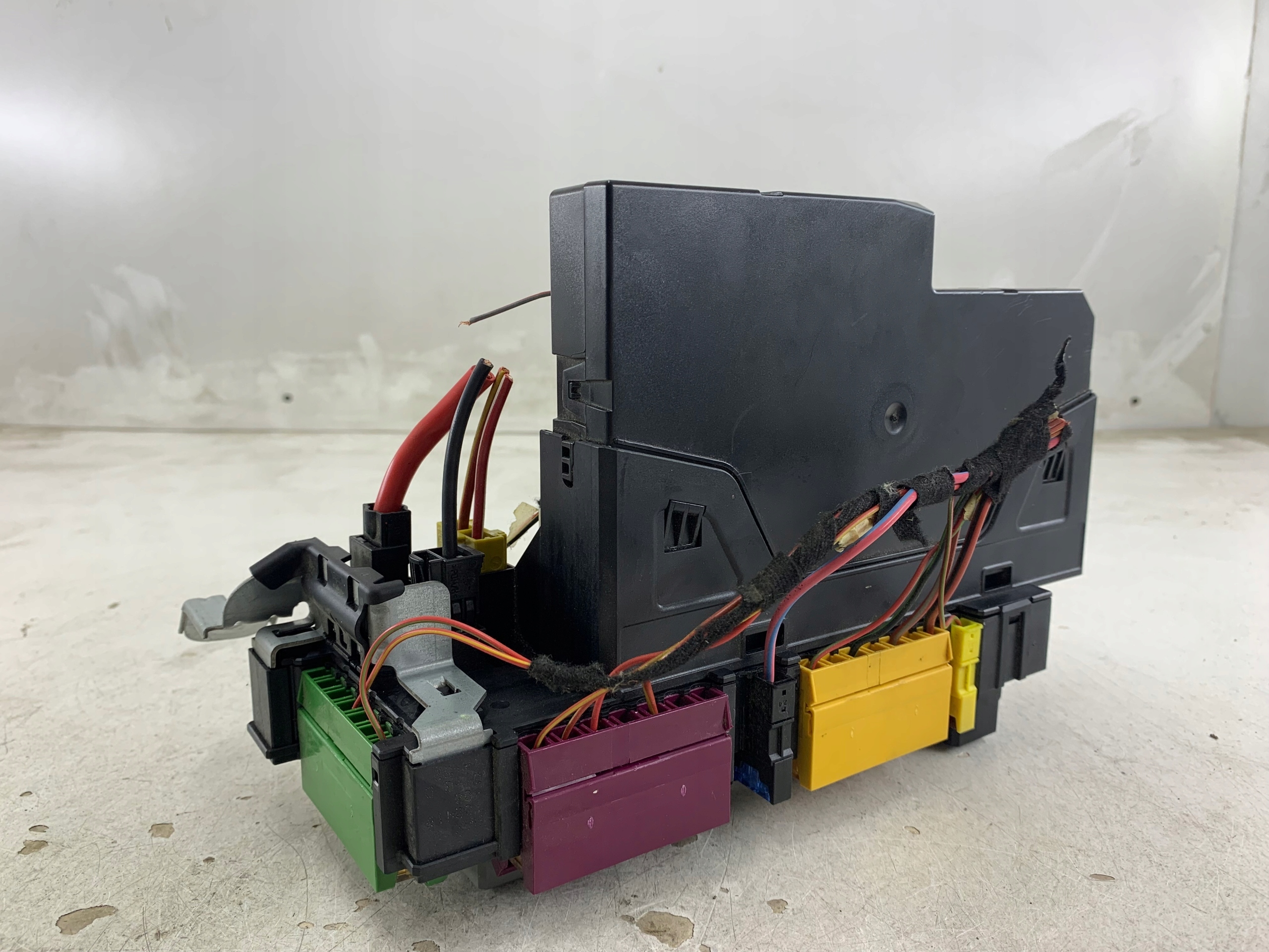 MERCEDES W212 module SAM BSI fuse box 2129004001
