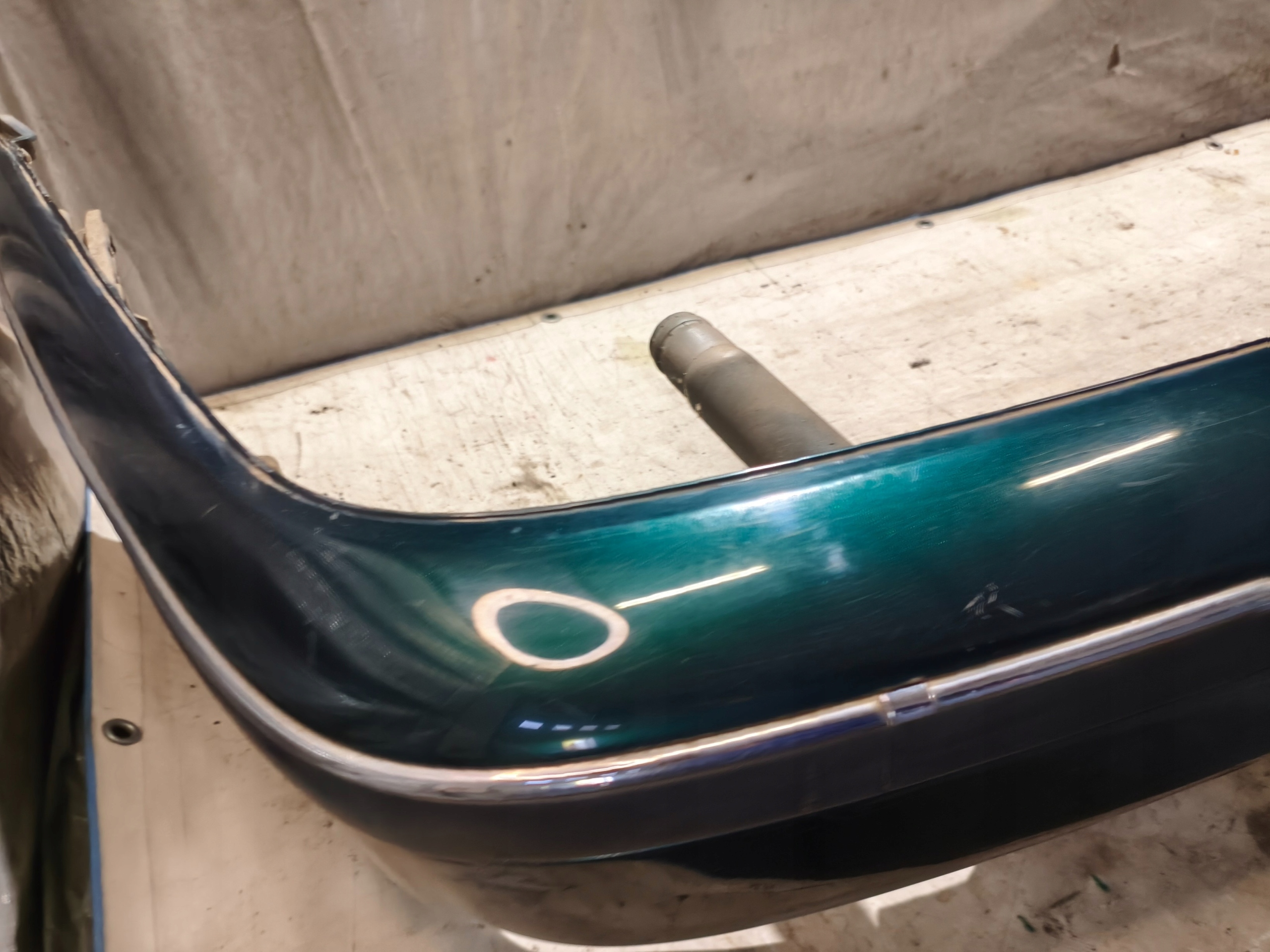 bumper rear part BMW E39 LAKIER 324