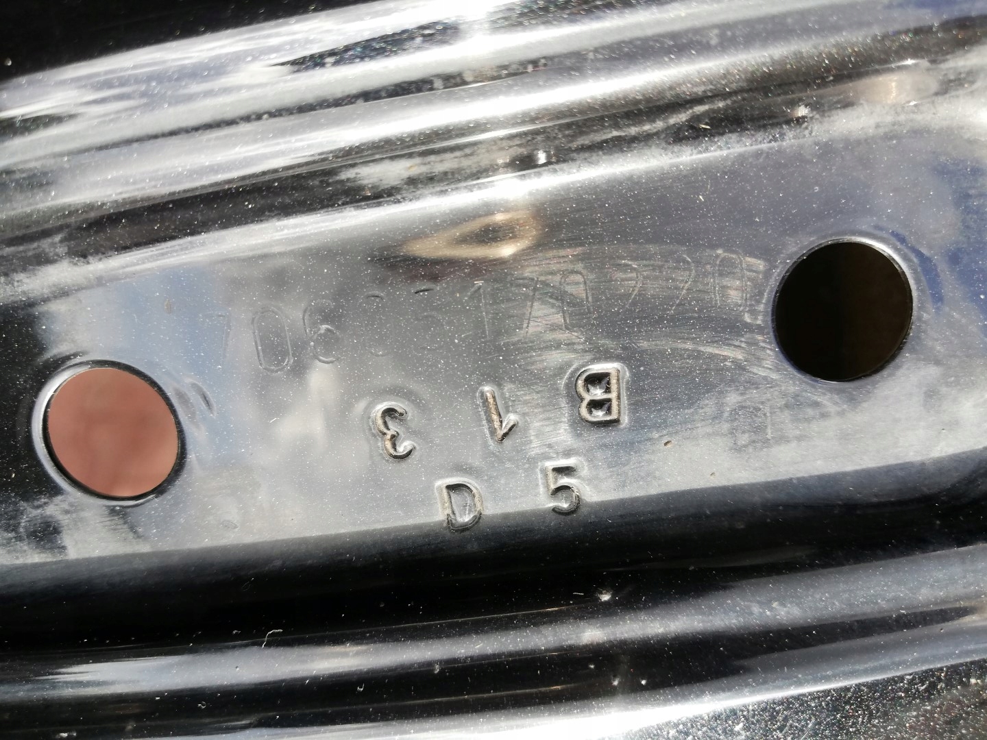 fender left front front MERCEDES E-KLASA 211
