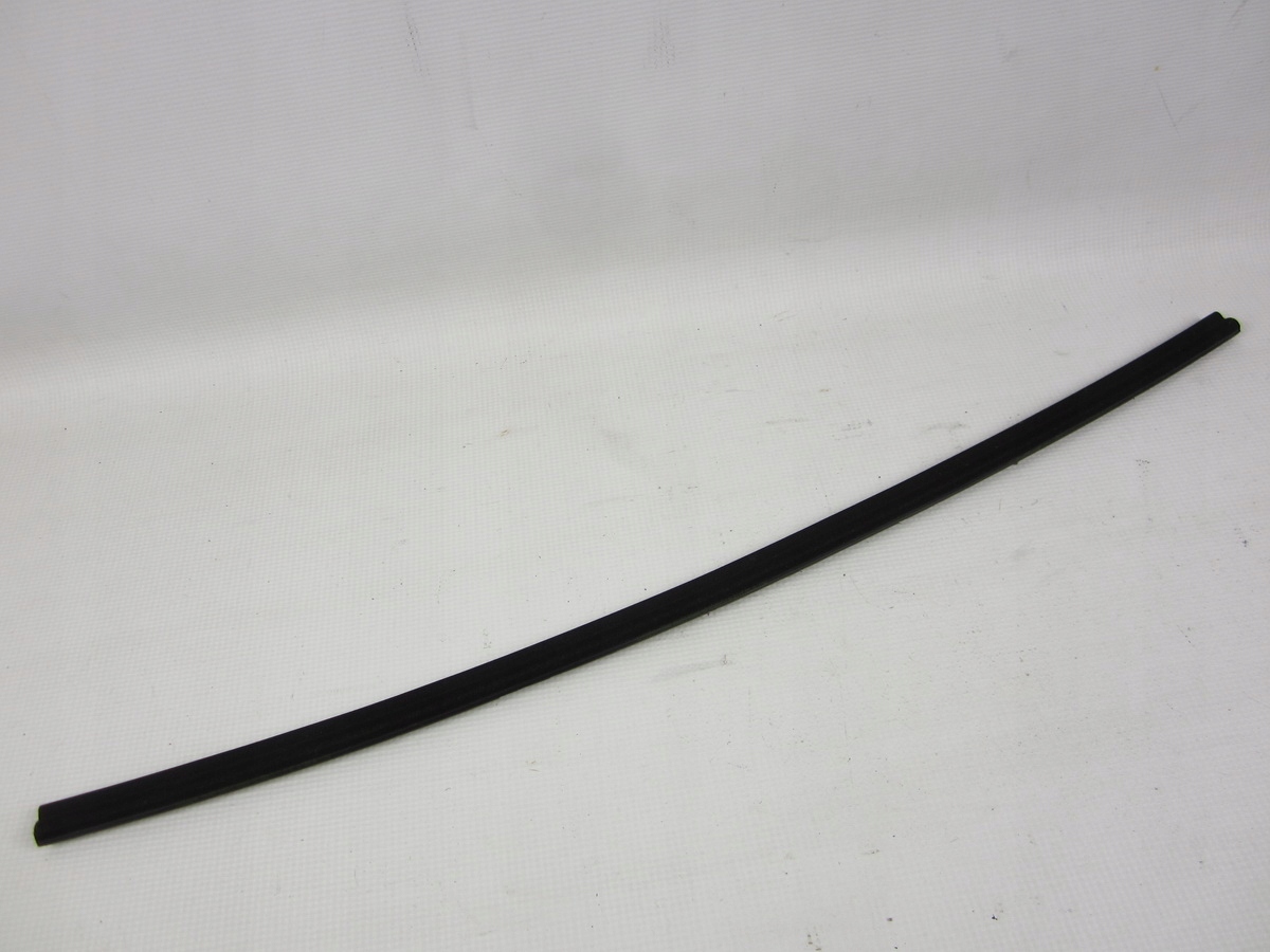 gasket panoramy front front Mercedes W221