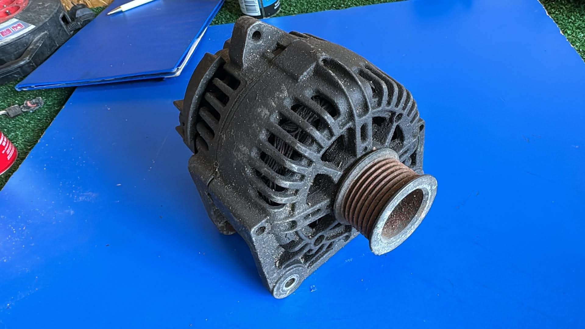 alternator RENAULT MEGANE SCENIC II 2.0 110A 8200290215