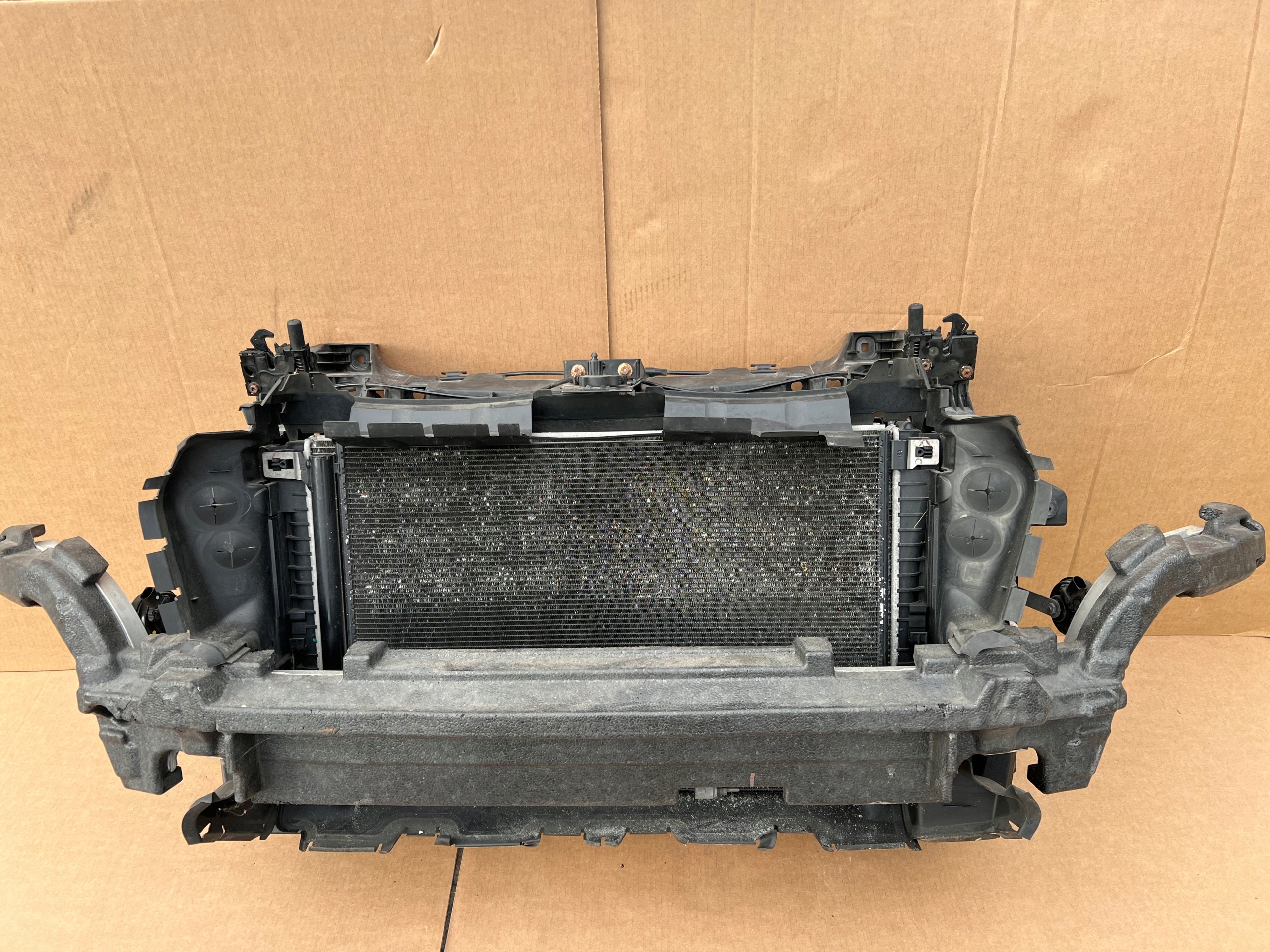 AUDI SQ7 Q7 4M 4,0 TDI PAS PRZEDNI CHŁODNICE KOMPLET PRZEDLIFT INTERCOOLERY