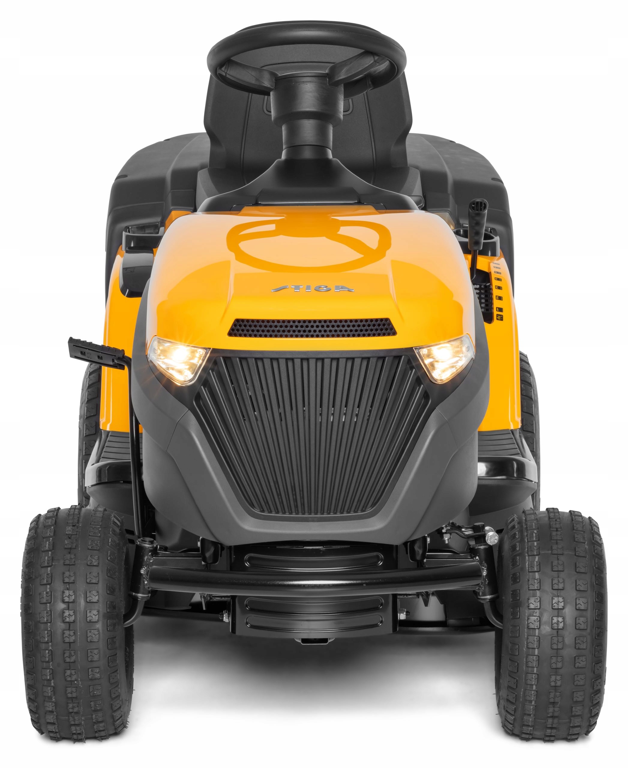 STIGA ESTATE 384 M TRAKTOR SPALINOWY OGRODOWY SKRZYNIA MANUALNA 7,9 KM Pojemność kosza 200 l