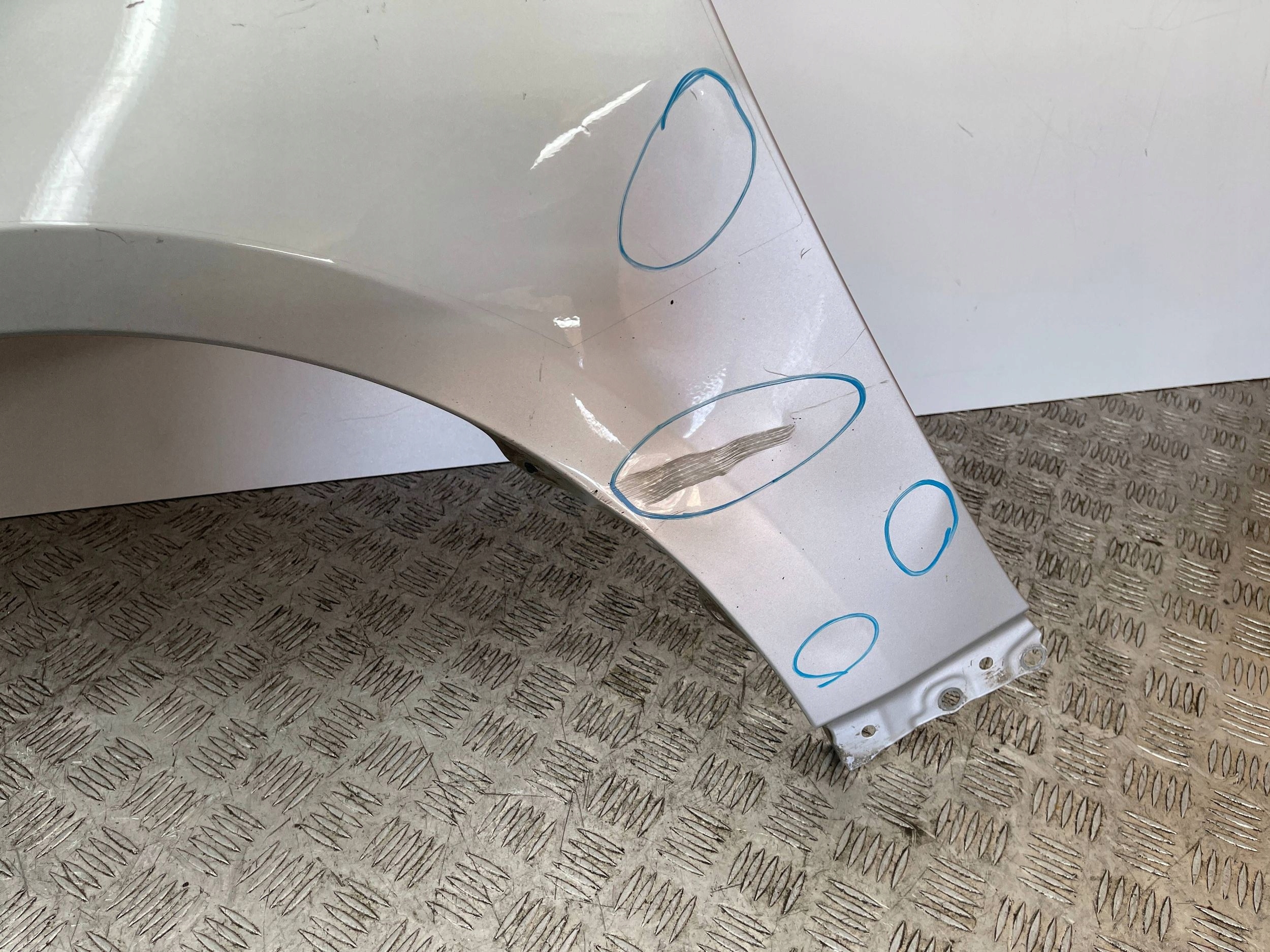 fender front front left Toyota Corolla E210 E21 18- HATCHBACK KOMBI