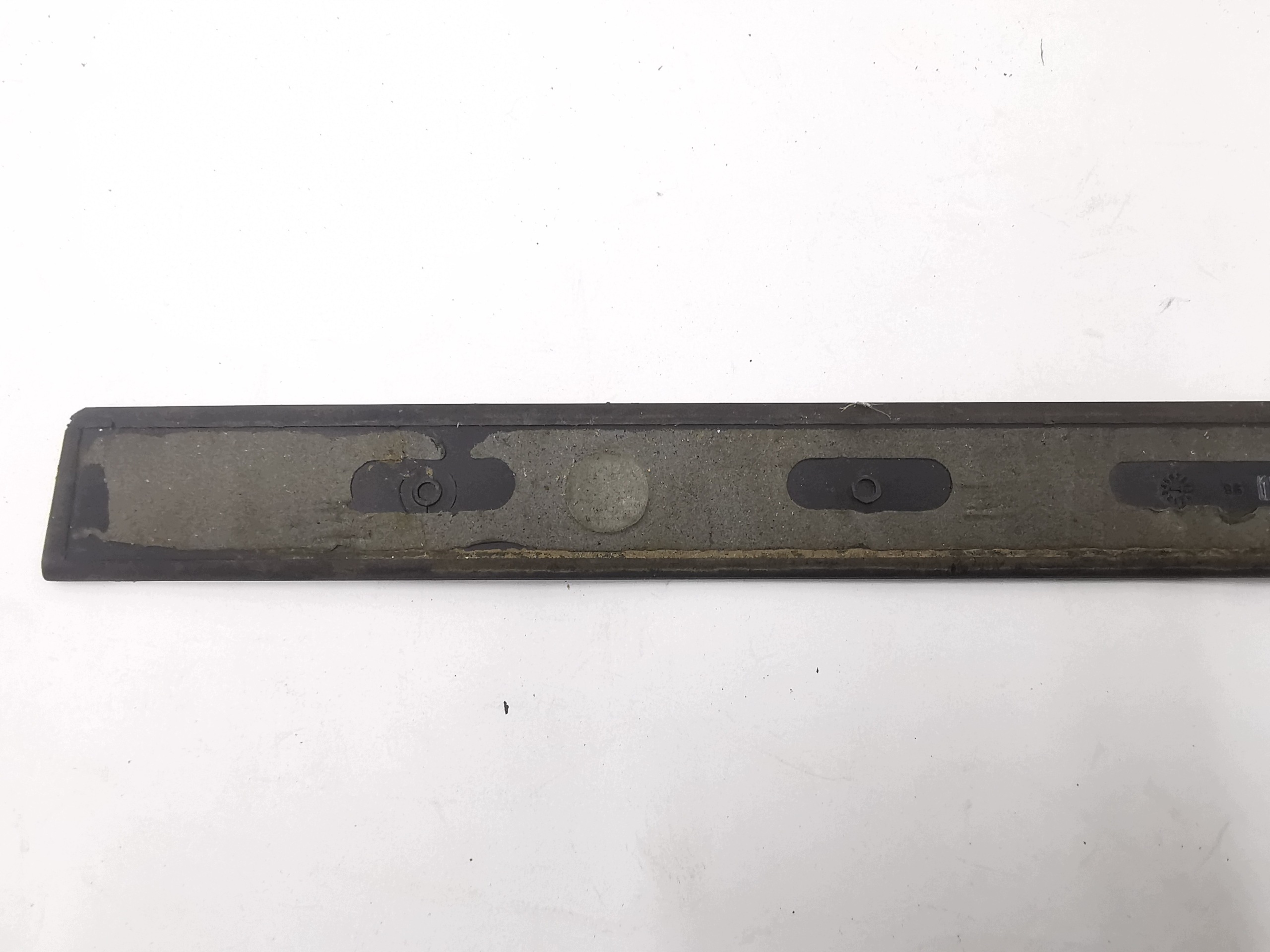 lišta dveře levá záď zadní AUDI A6 C5 4B0853963A