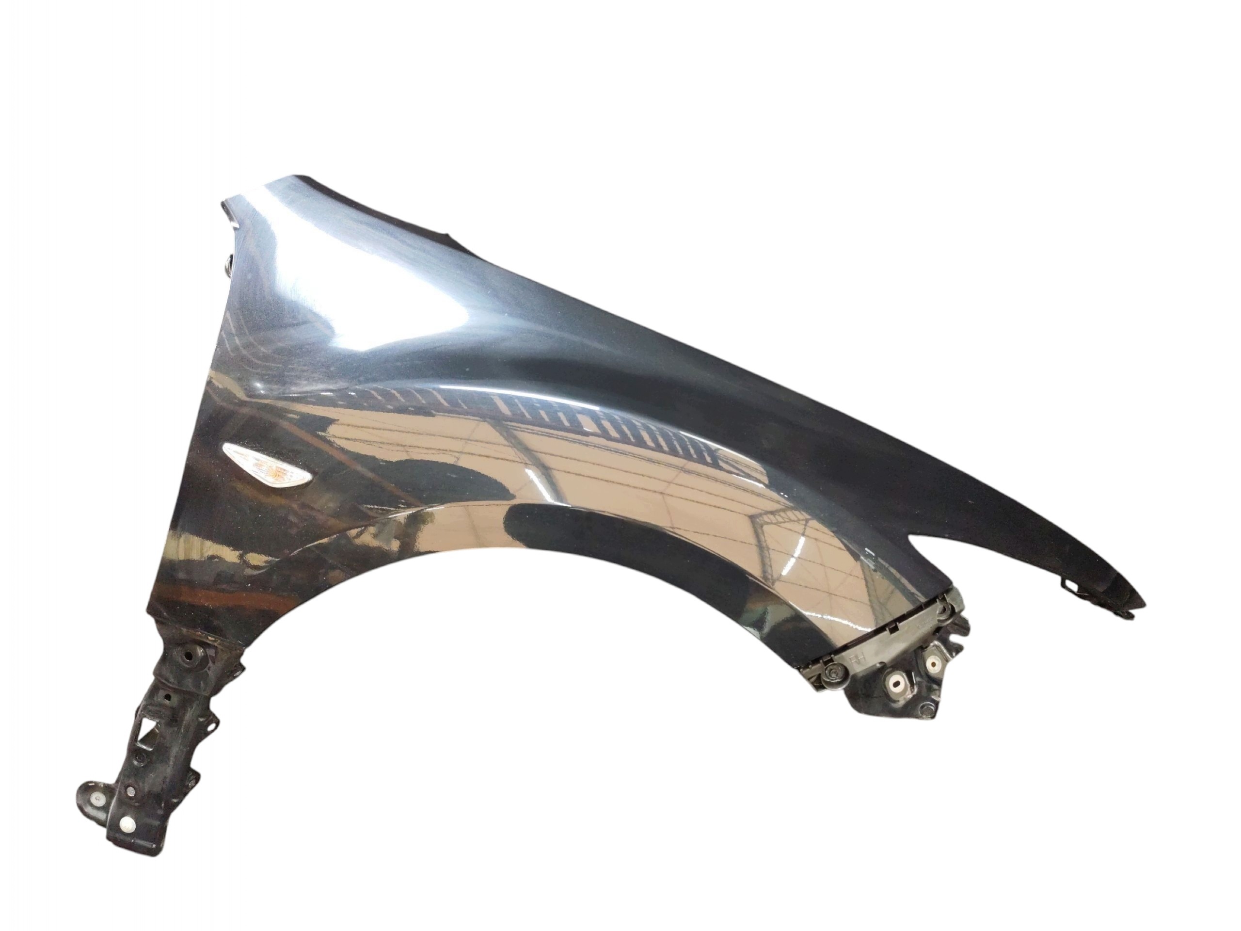 fender right front MAZDA 6 II GH LIFT (2010-2012) KOD LAKIERU 16W