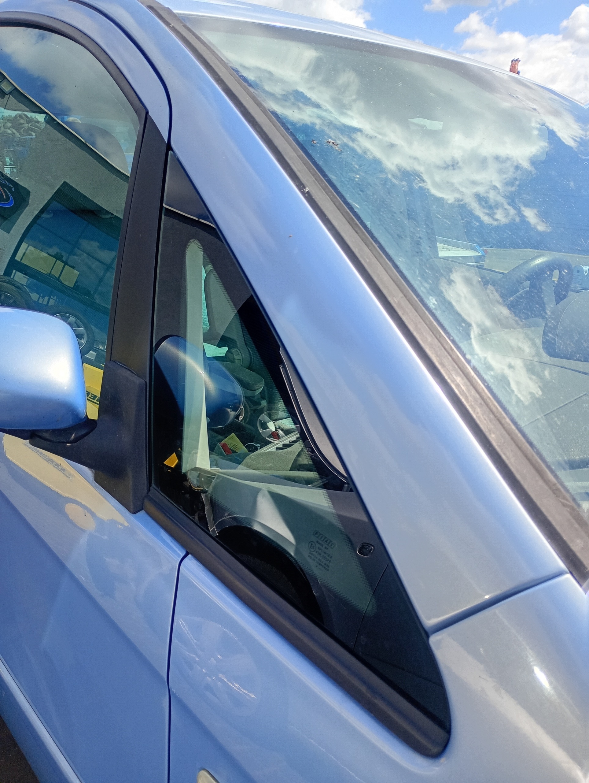 window side bodywork right front Fiat Idea 03-12