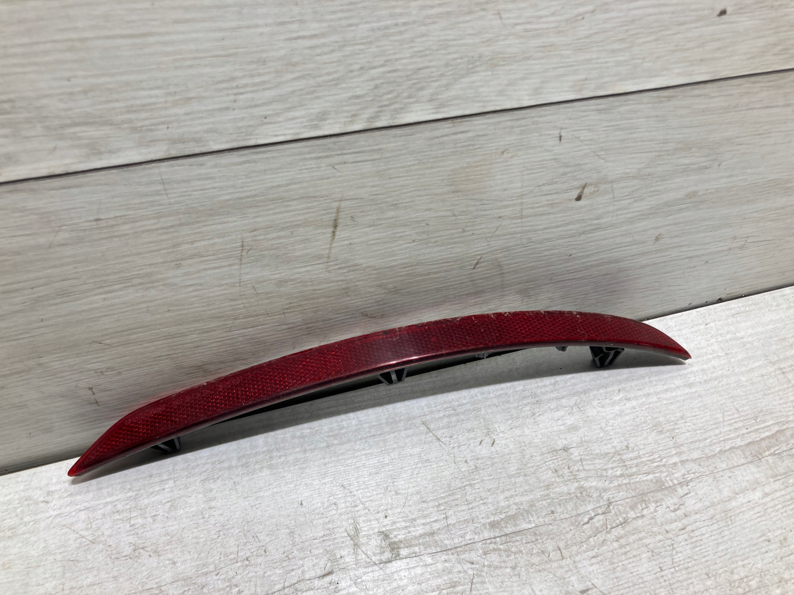 Отражатель бампер задний правый 8y0945106 Audi A3 8y 21r