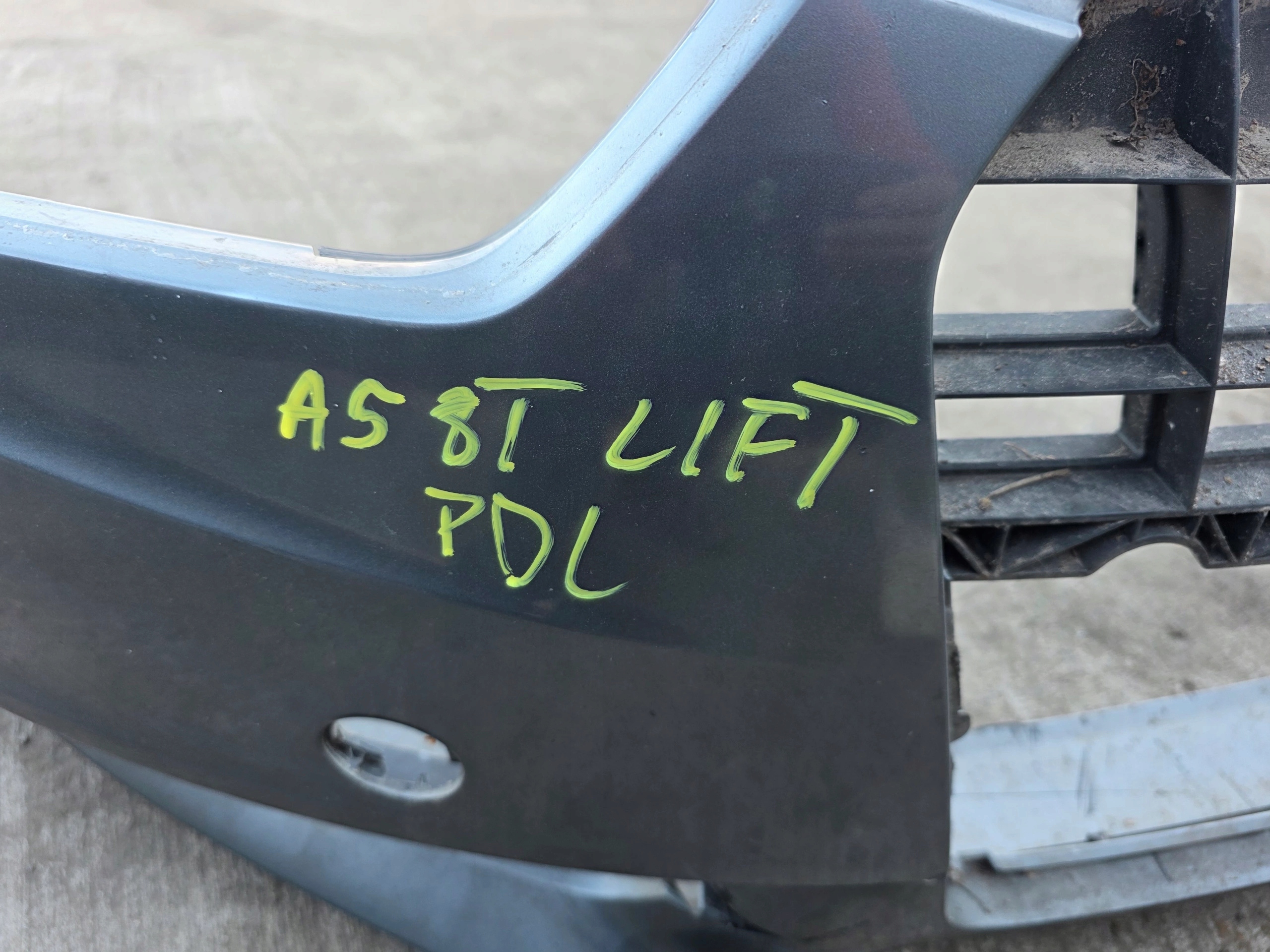 Stoßstange vorne AUDI A5 8T LIFT PDC 2011-2016 Original !!!