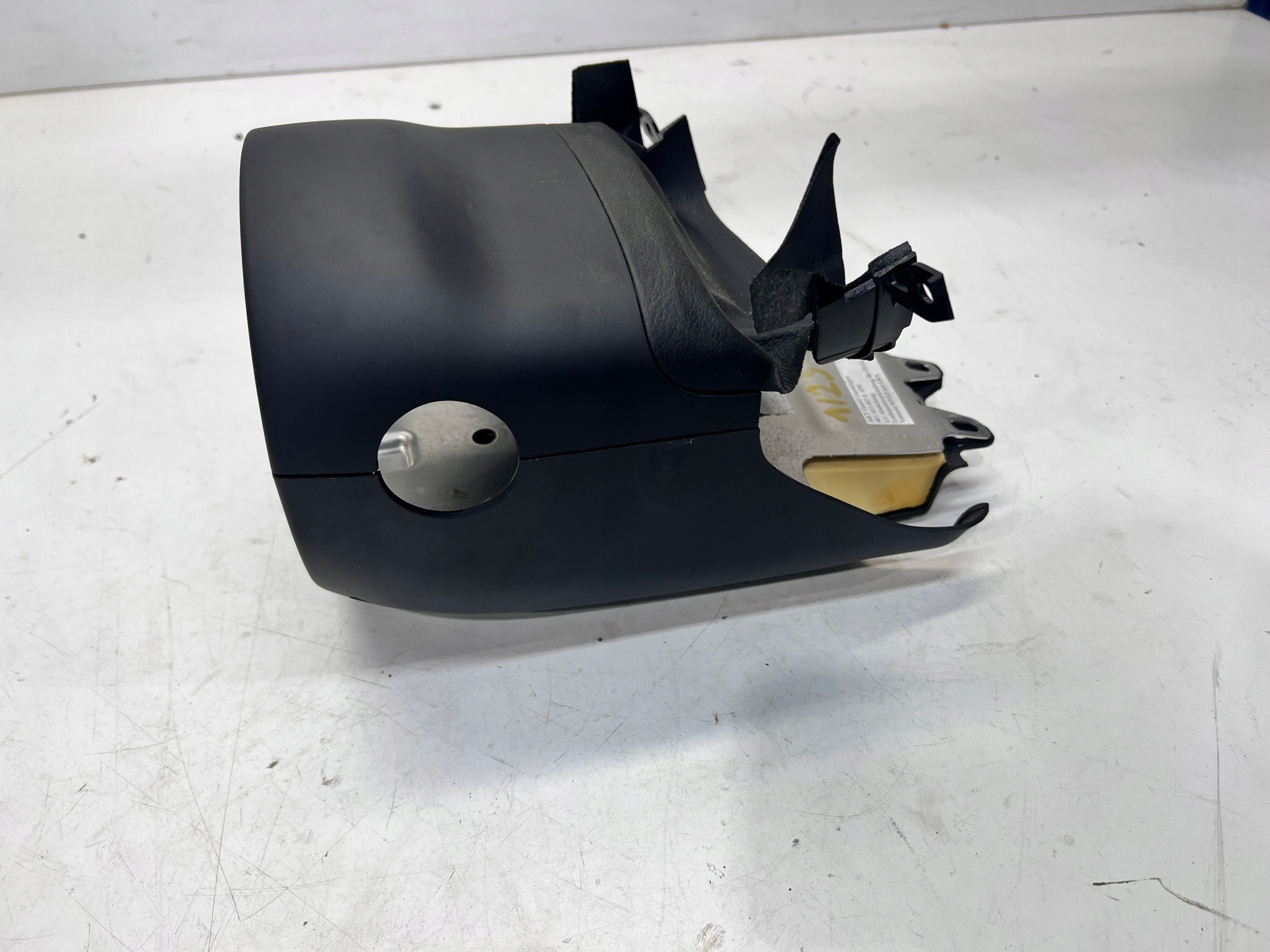 cover steering wheel below TEMPOMAT AUDI A6 C6 4F0953512E 6PS 1/25