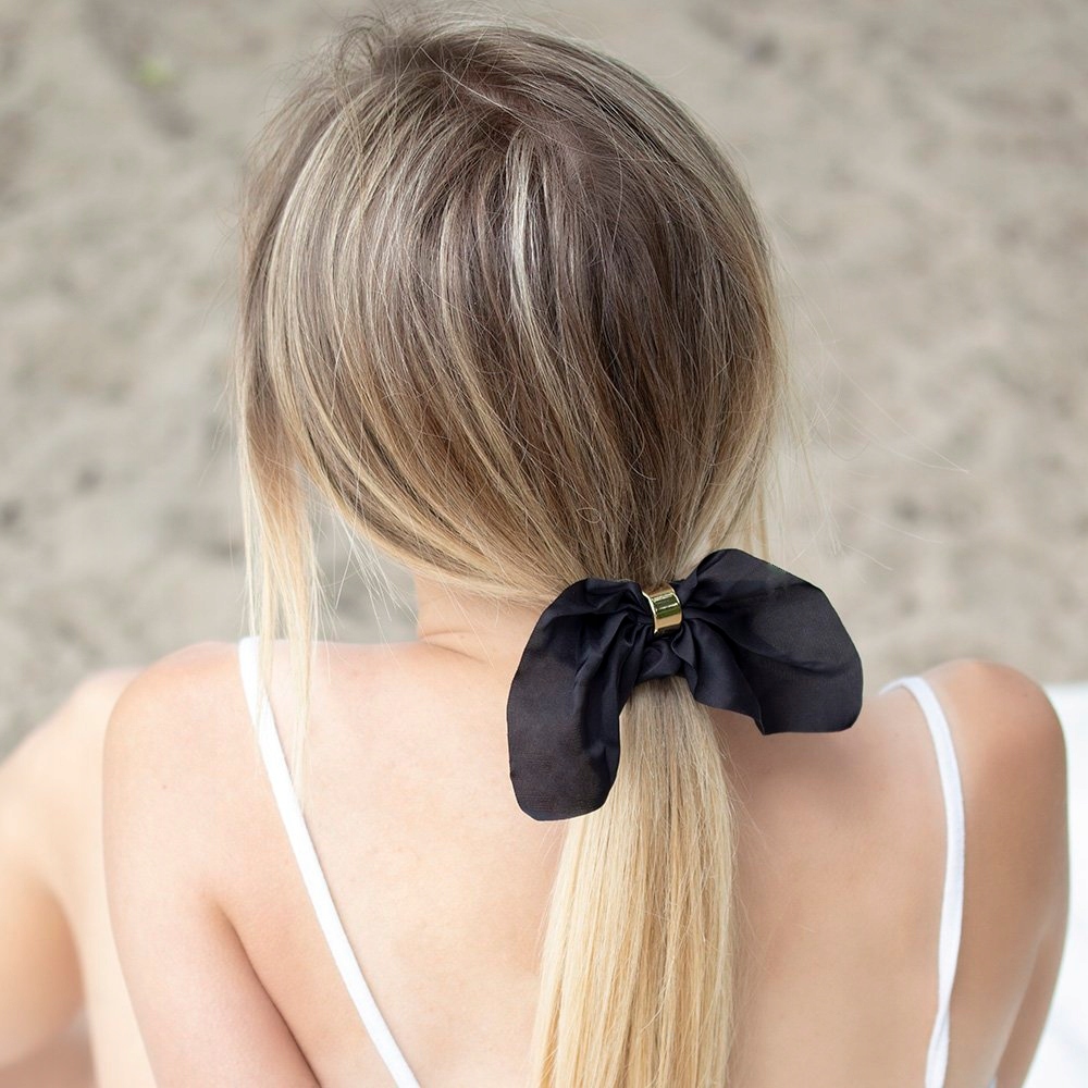 GUMKA do włosów APASZKA SCRUNCHIES frotka CZARNA Kolor dominujący czarny