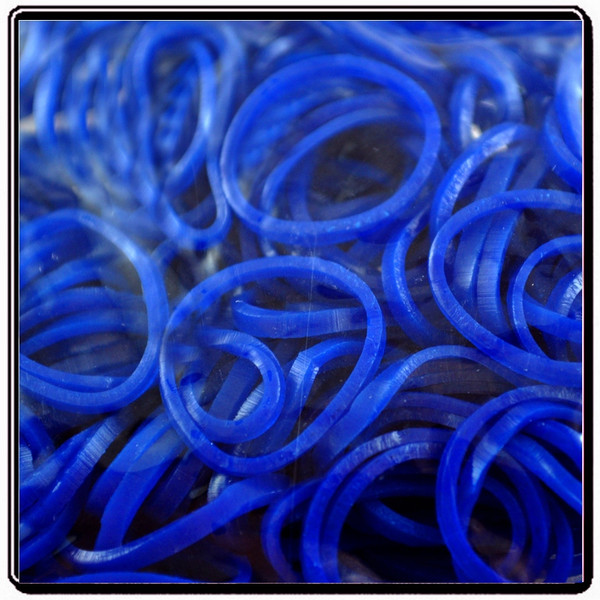

Gumki do Bransoletek Loom Bands granatowy 200 szt.