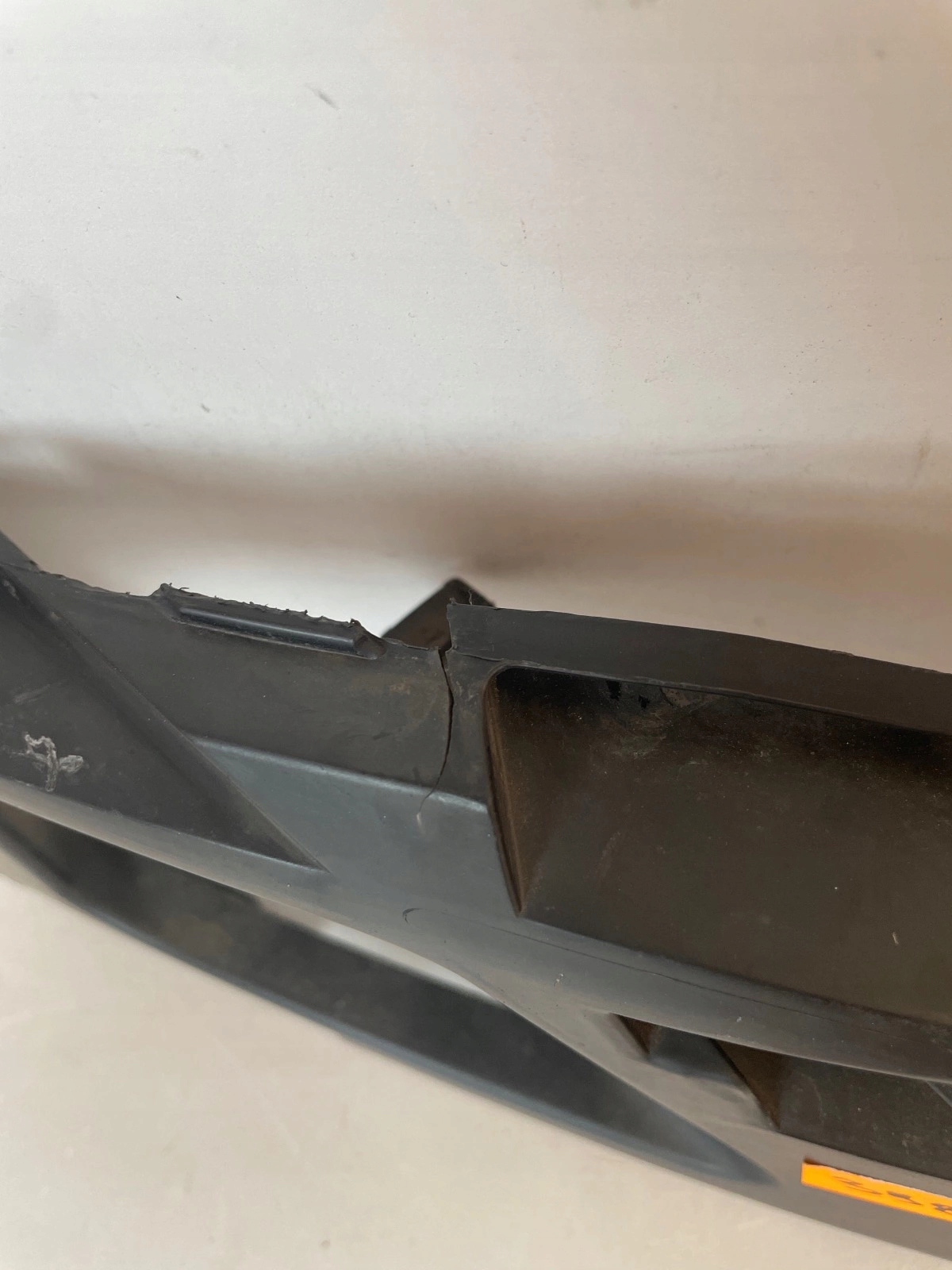 support holder of a bumper front front right Ford Mondeo MK4 Lift