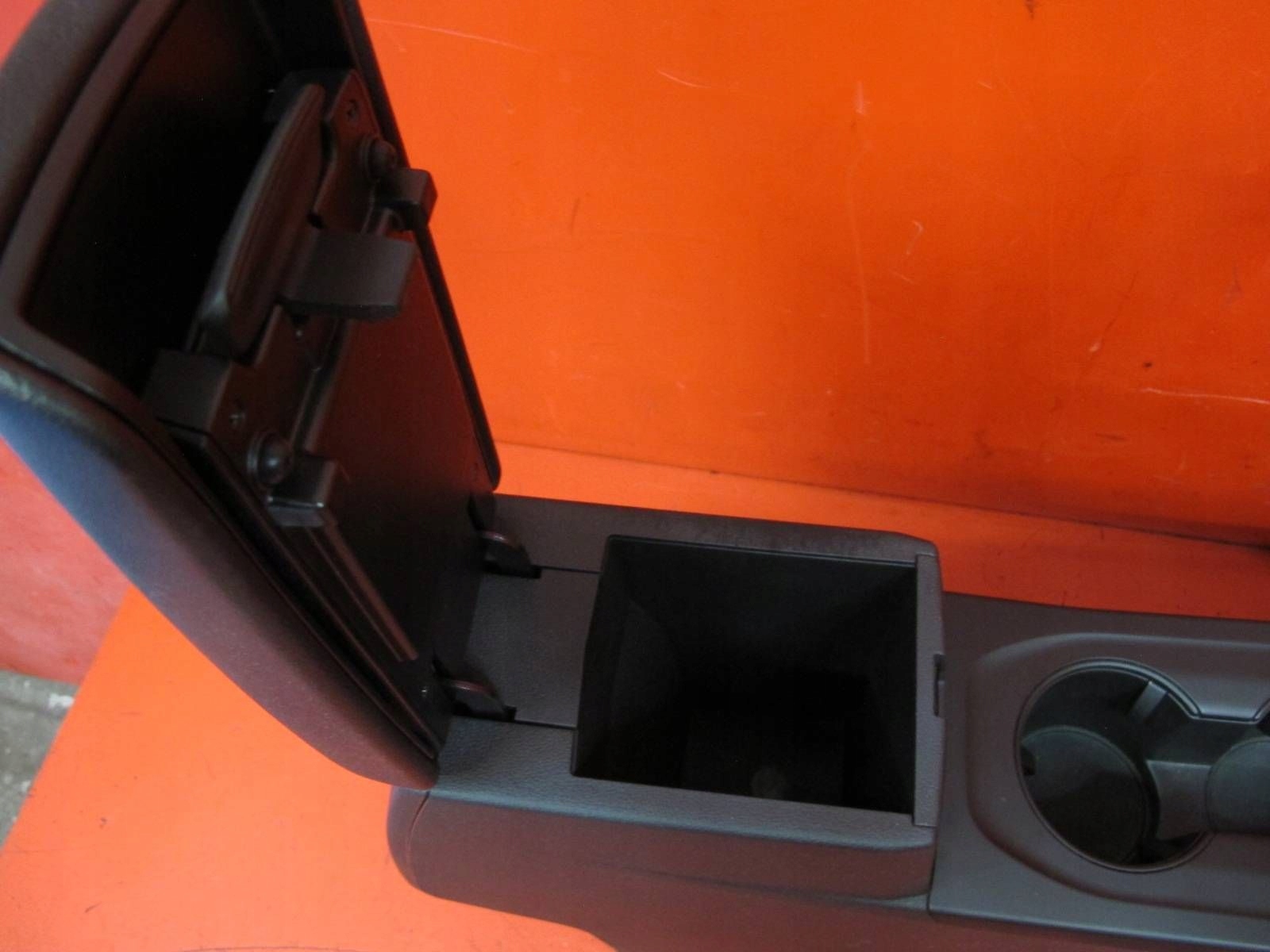 RENAULT ARKANA e 1 TUNEL media bracciolo EUROPA