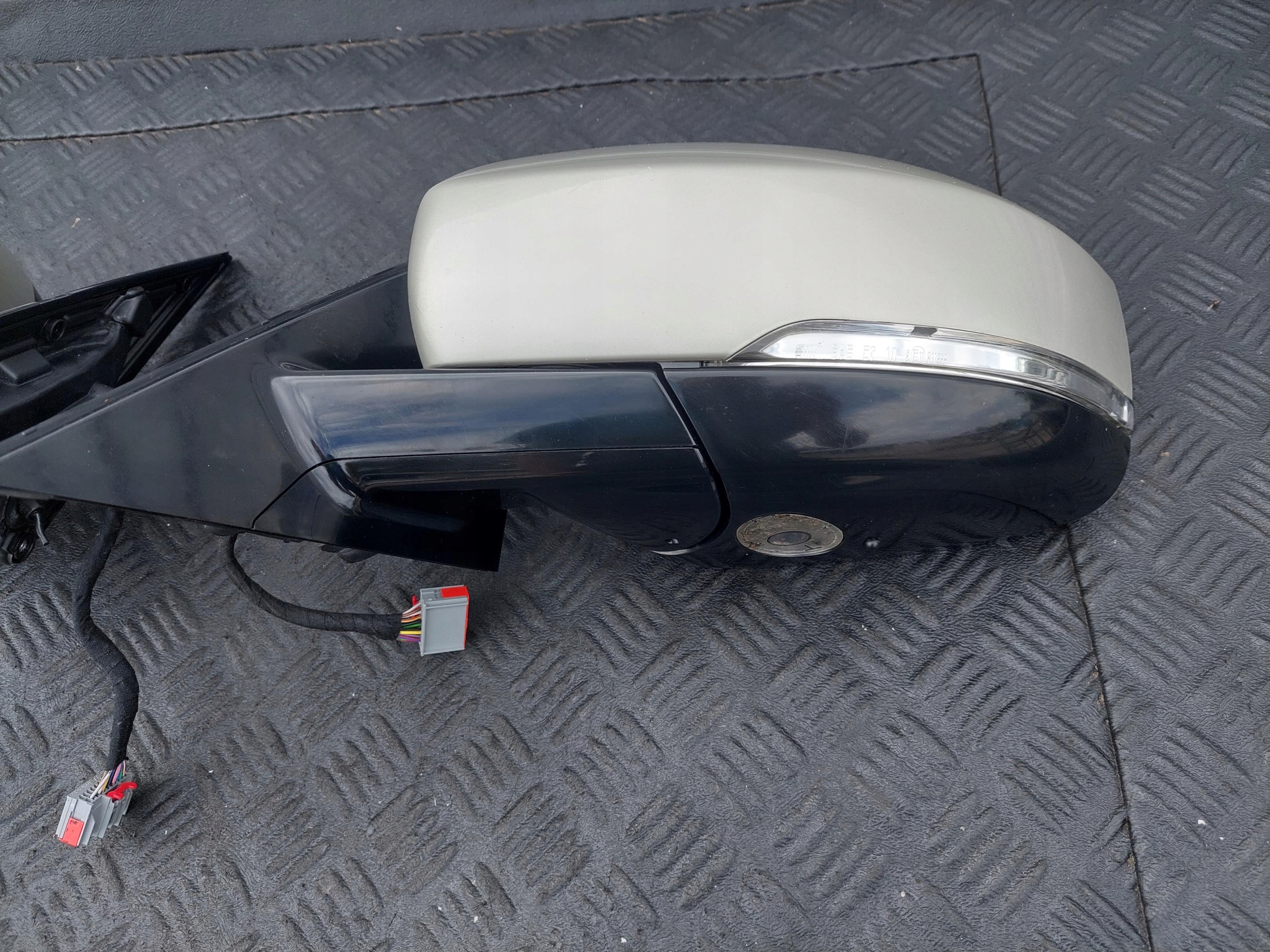 mirror left 16PIN RANGE ROVER VOGUE L405 869 LUXOR