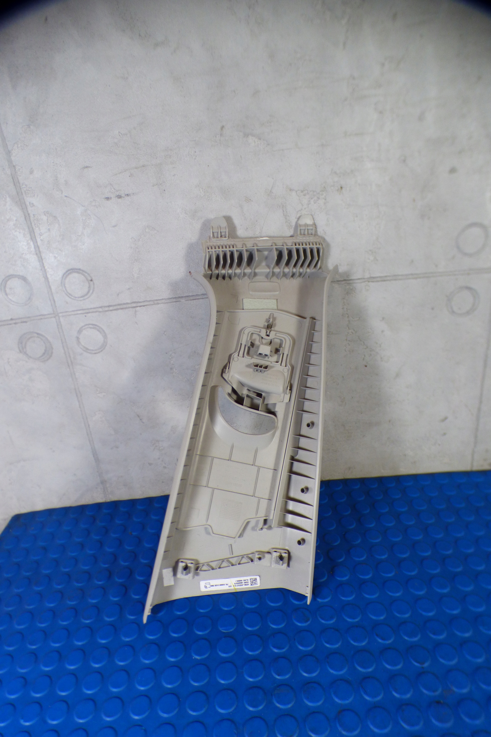cover slupka left 5H0868309 VOLKSWAGEN GOLF VIII 8