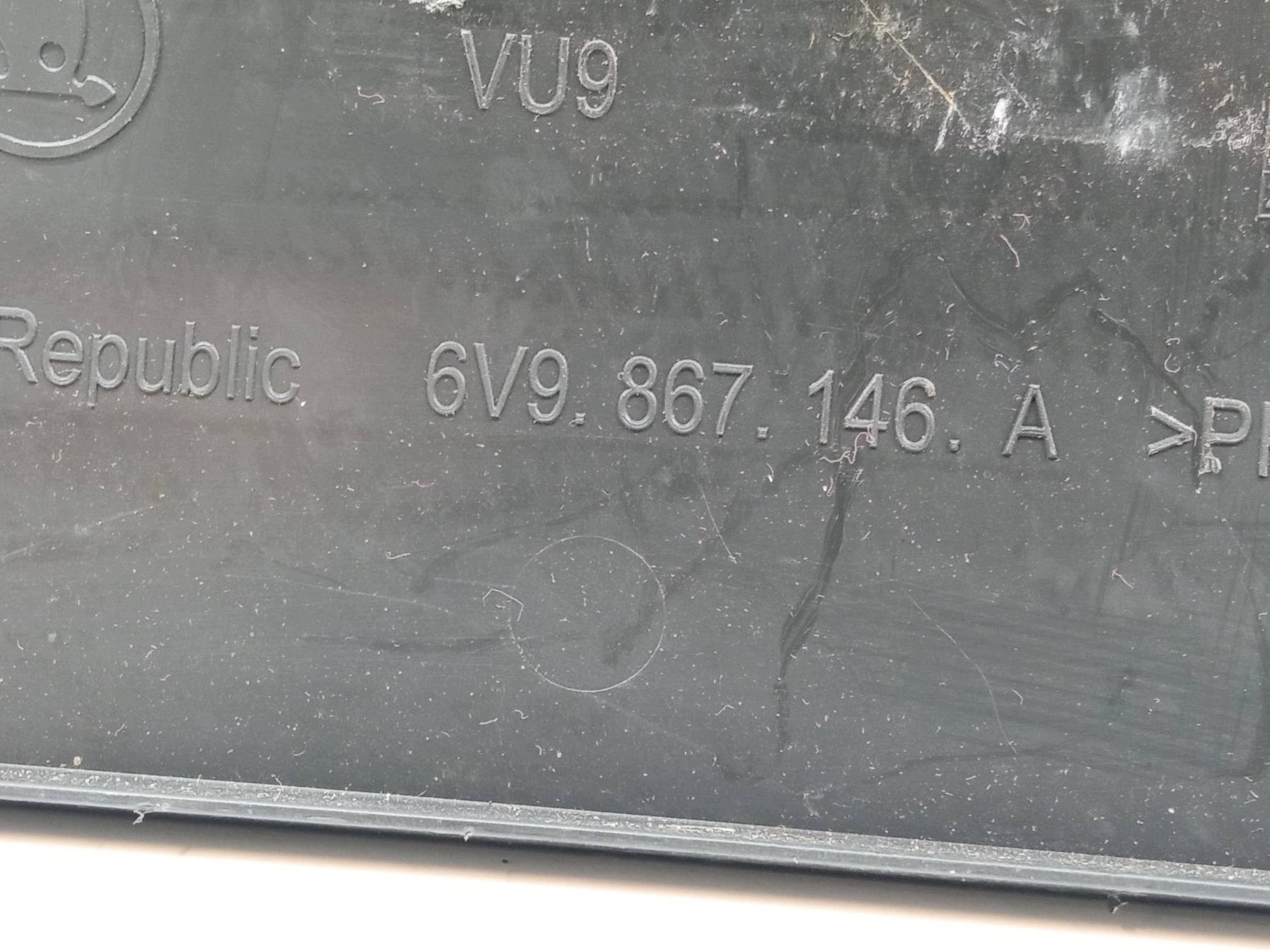couverture BOCZKA coffre gauche droit KPL KOMBI 6V9867145A Skoda Fabia III