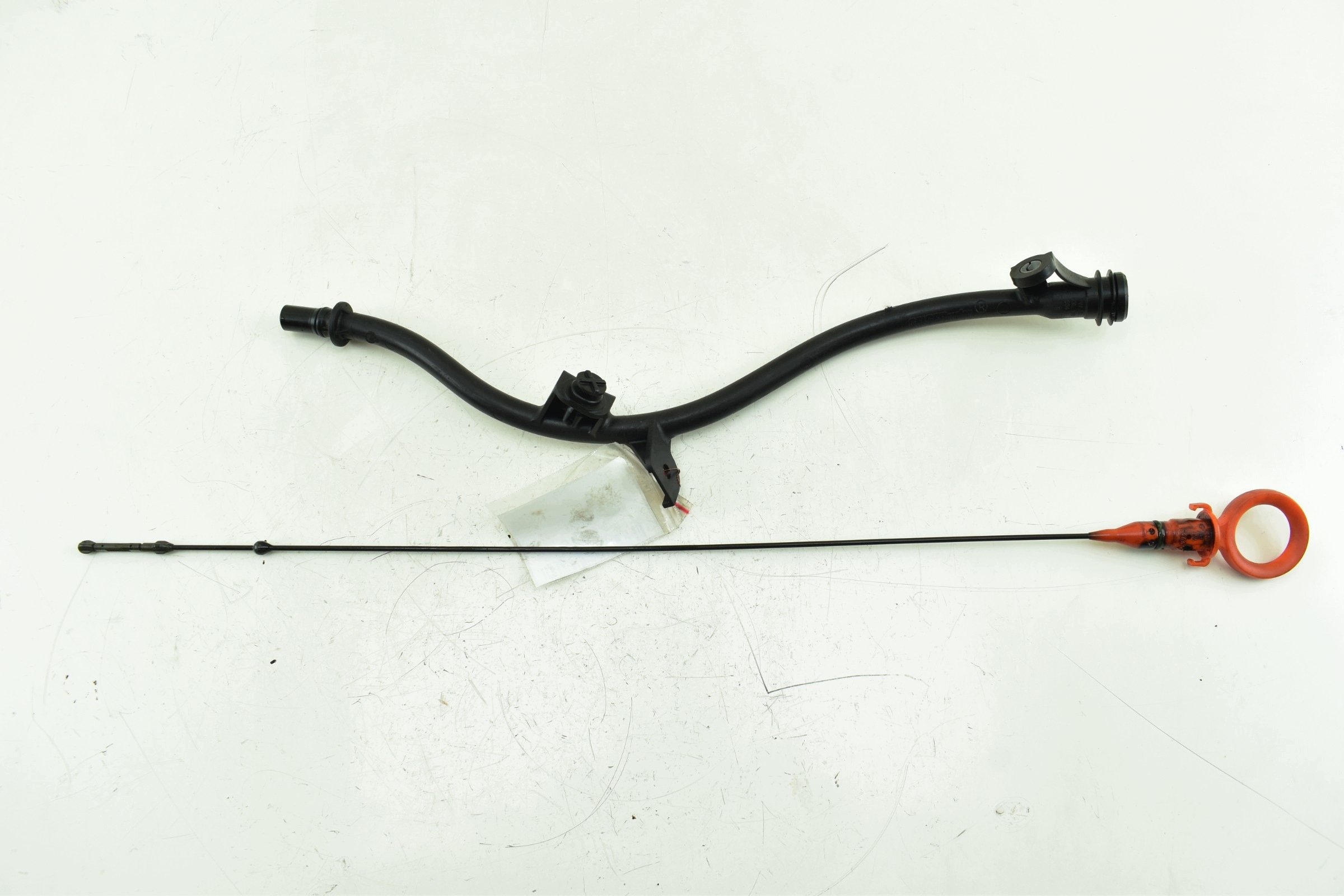 Bagnet Ölpeilstab VW PASSAT B7 GOLF VI AUDI A3 8P 1.6 TDI 03L103634