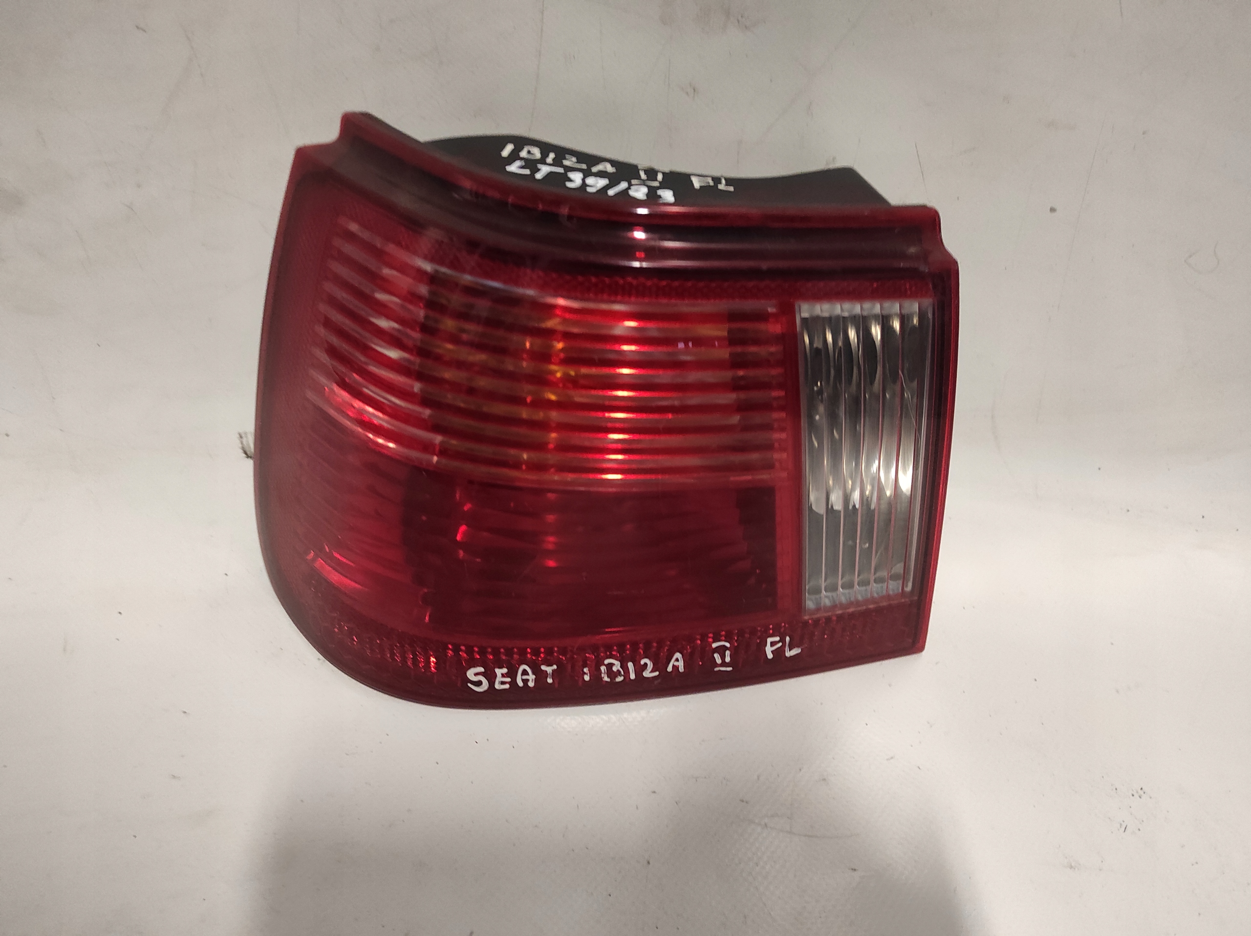 SEAT IBIZA II FL light left rear part
