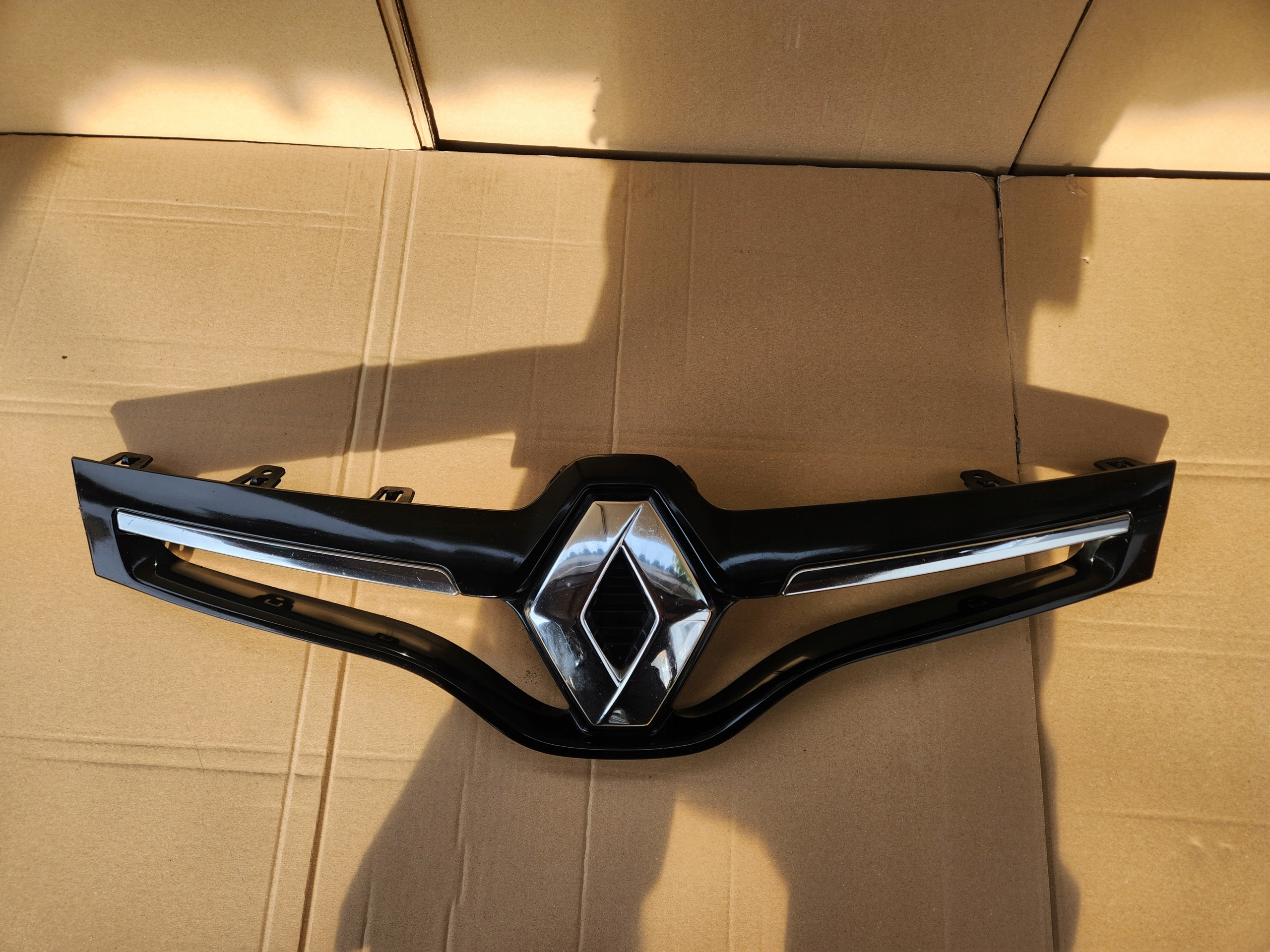 Renault ScĂ©nic I JA Kühlergrill FRONTGRILL Kühlergitter - Thumbnail 4