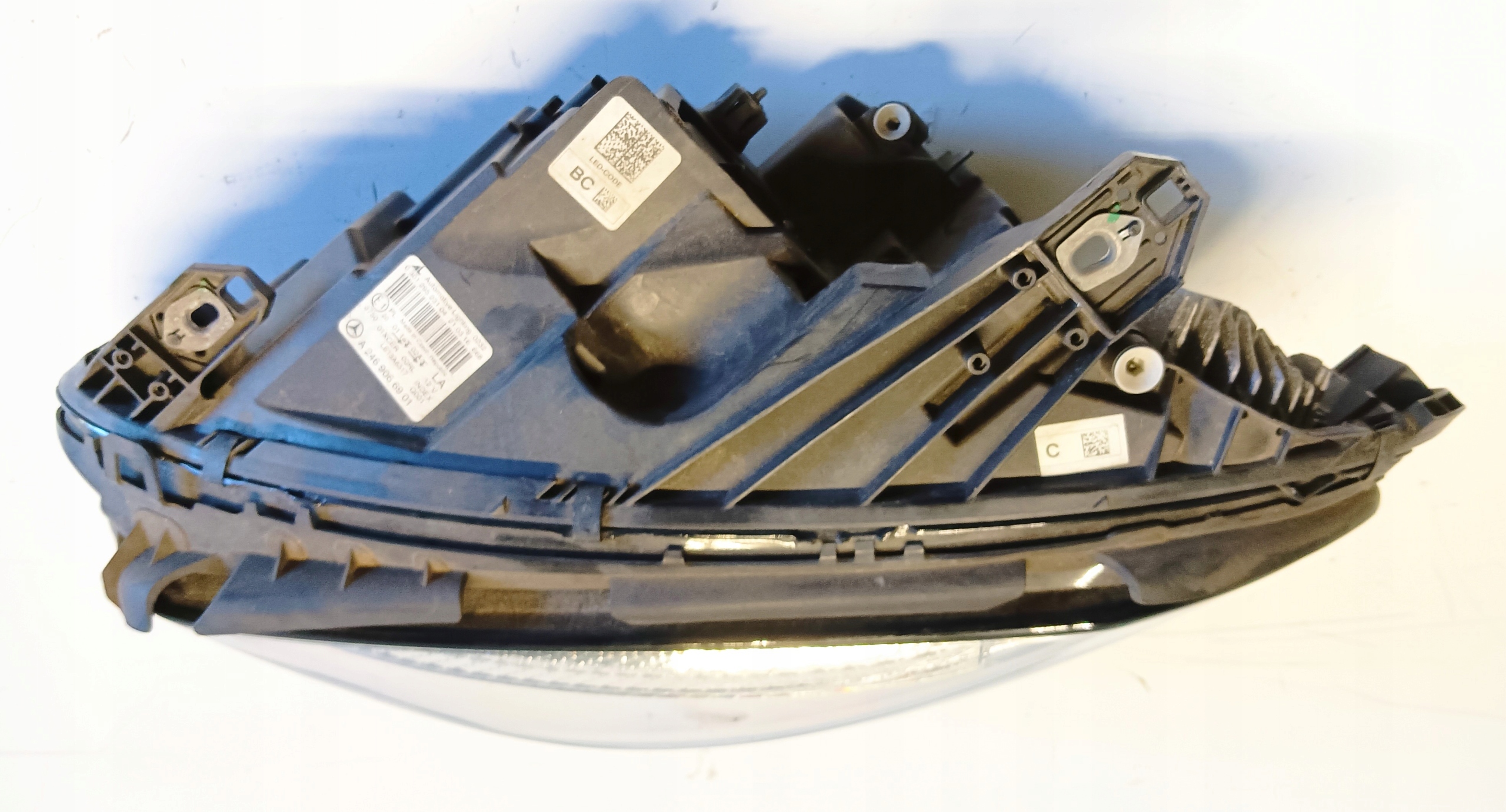 light left front MERCEDES W246 LIFT B-KLASA