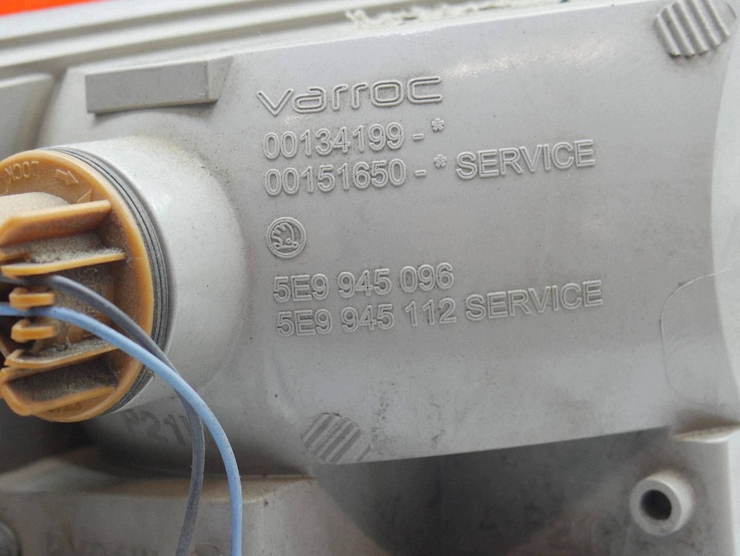 light right rear part right rear SKODA OCTAVIA III 5E KOMBI