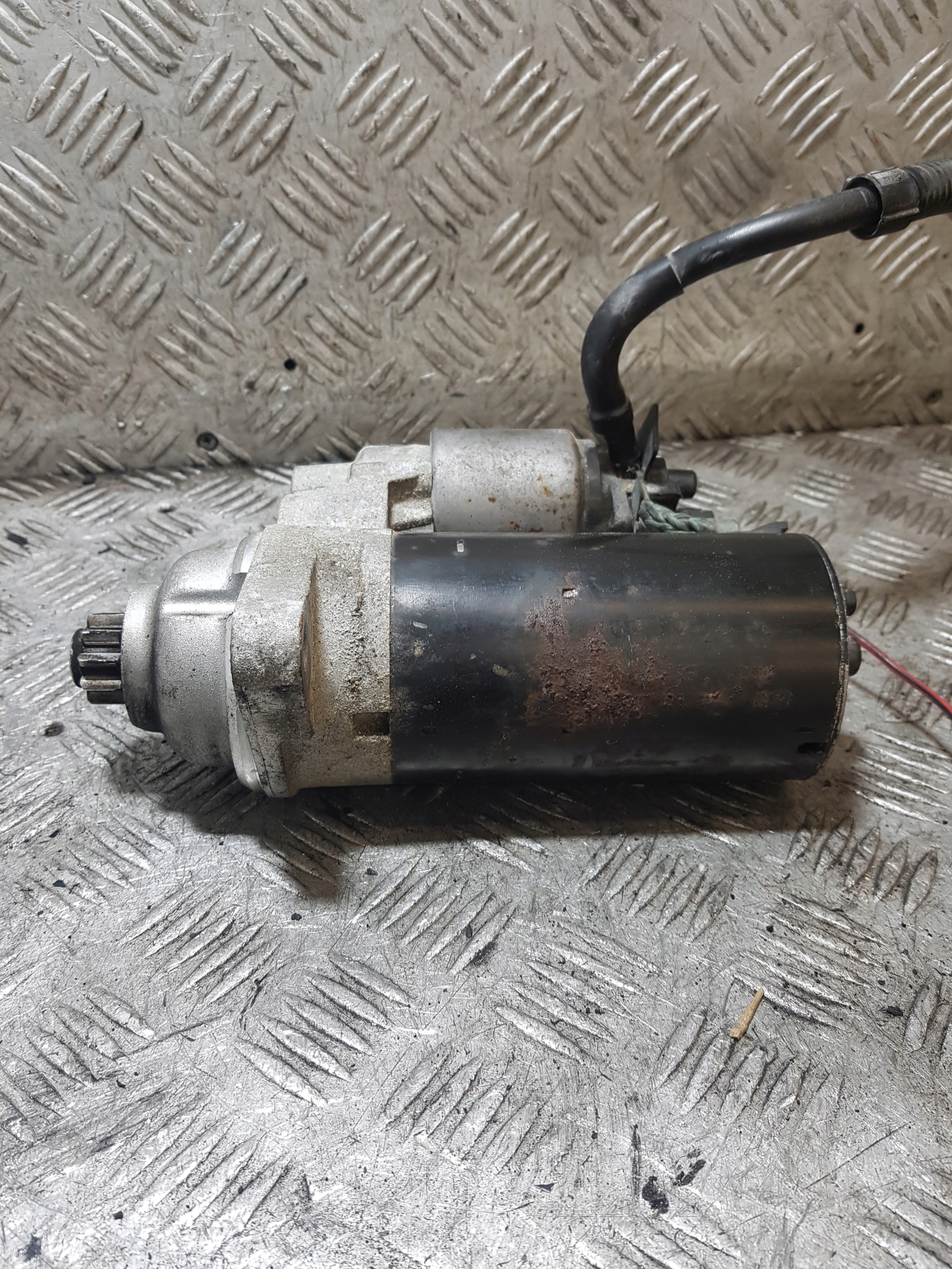 starter VOLKSWAGEN POLO 4 02T911024