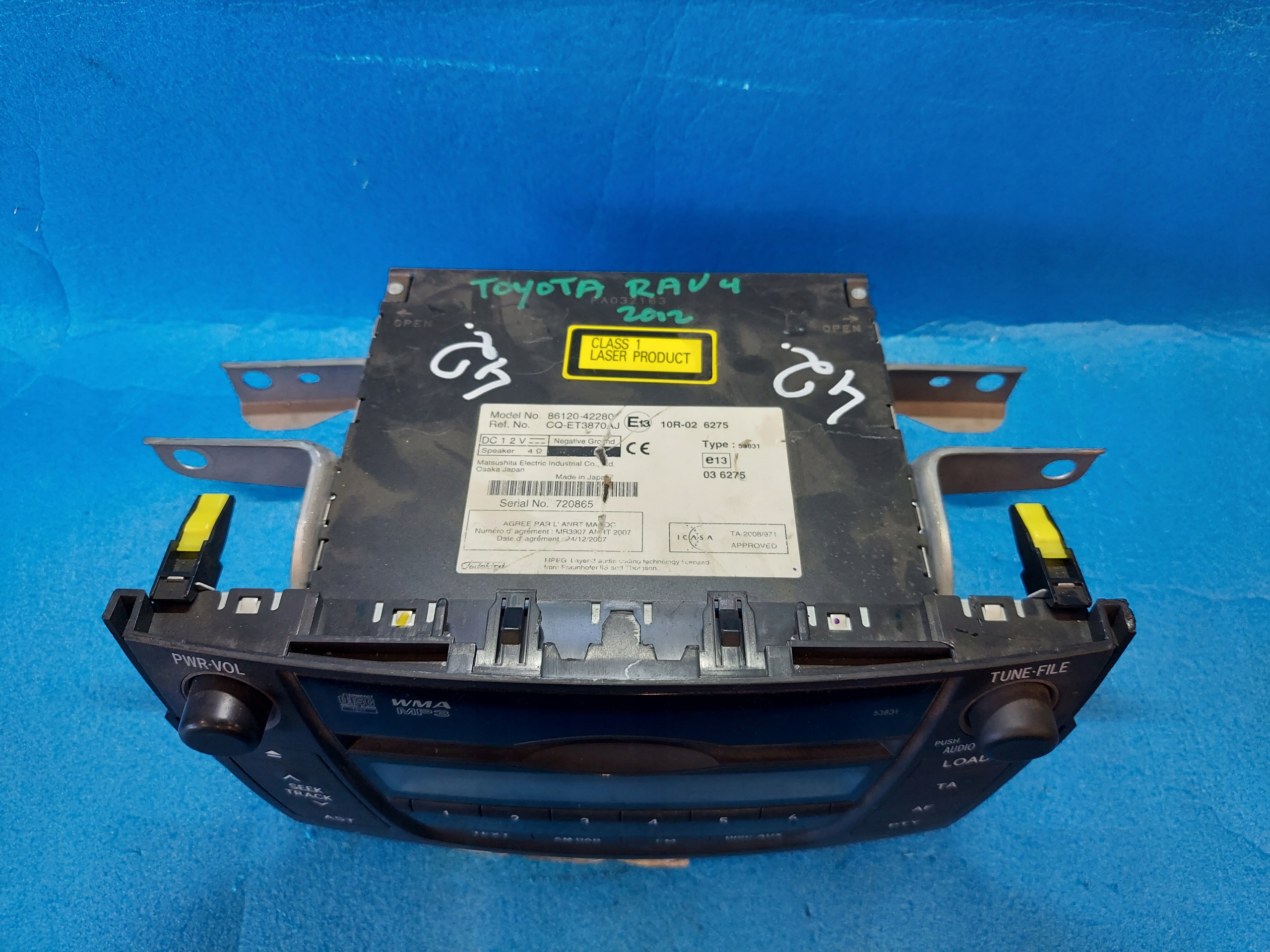 RADIO EKRAN RAV -4 III 2012 R 86120-42280
