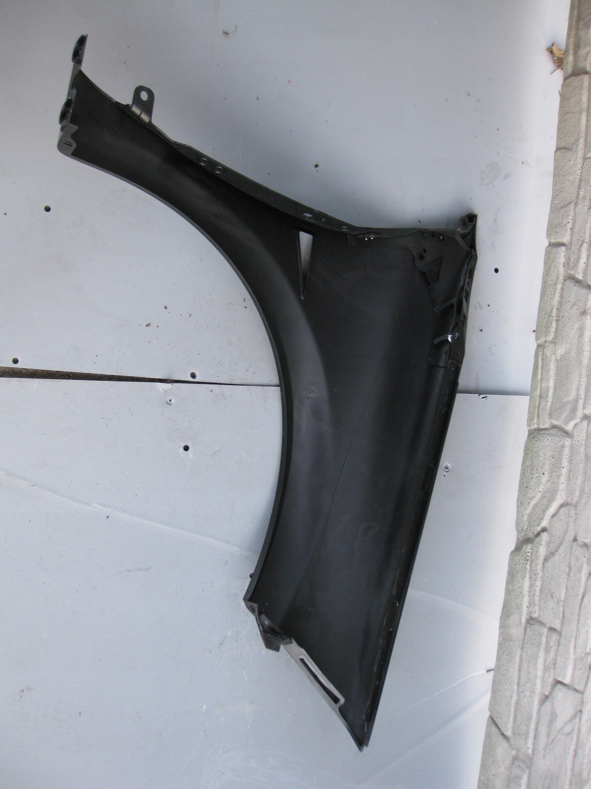 RENAULT MEGANE II CABRIO fender left front 8200011076