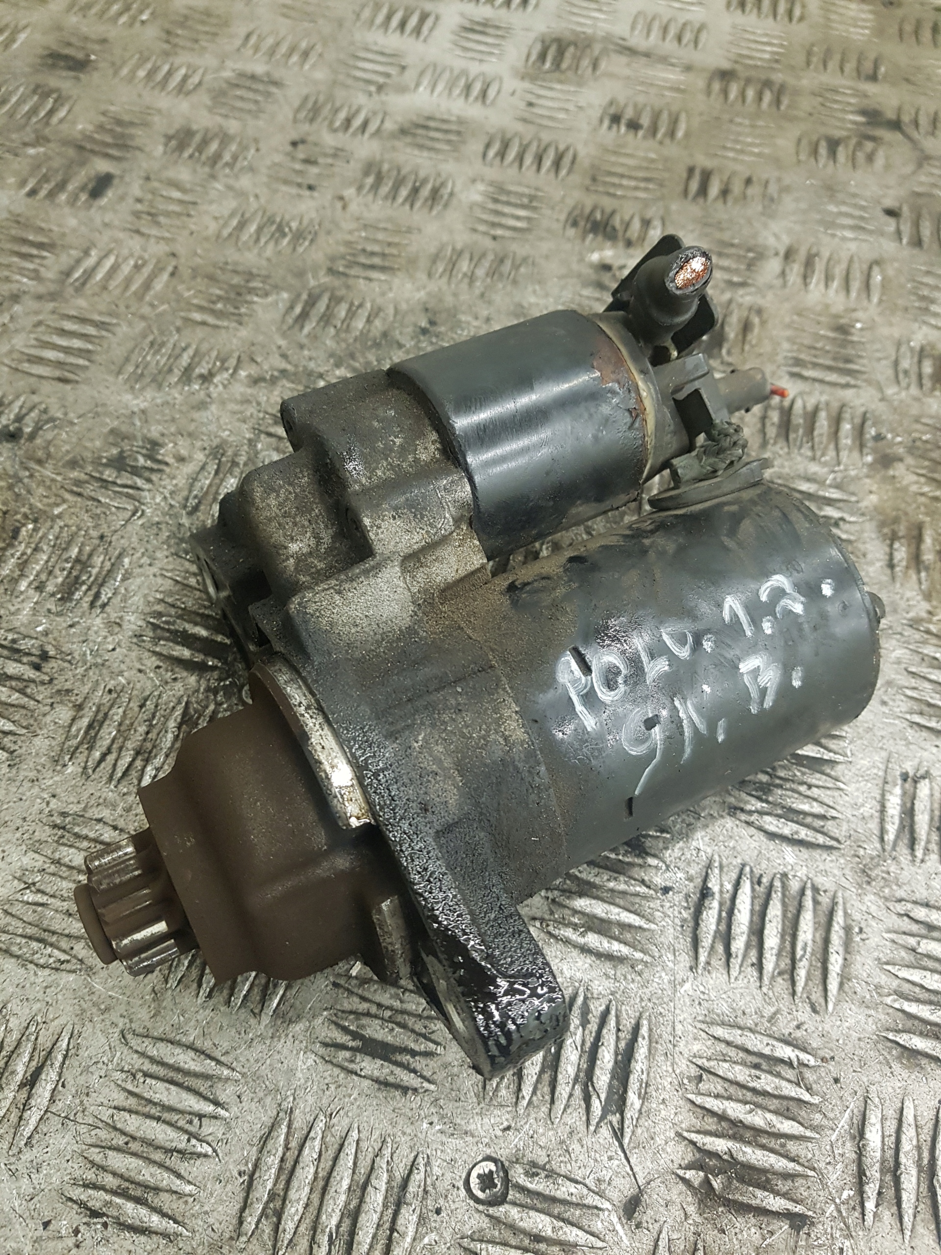 starter VOLKSWAGEN POLO 4 1.2 12V
