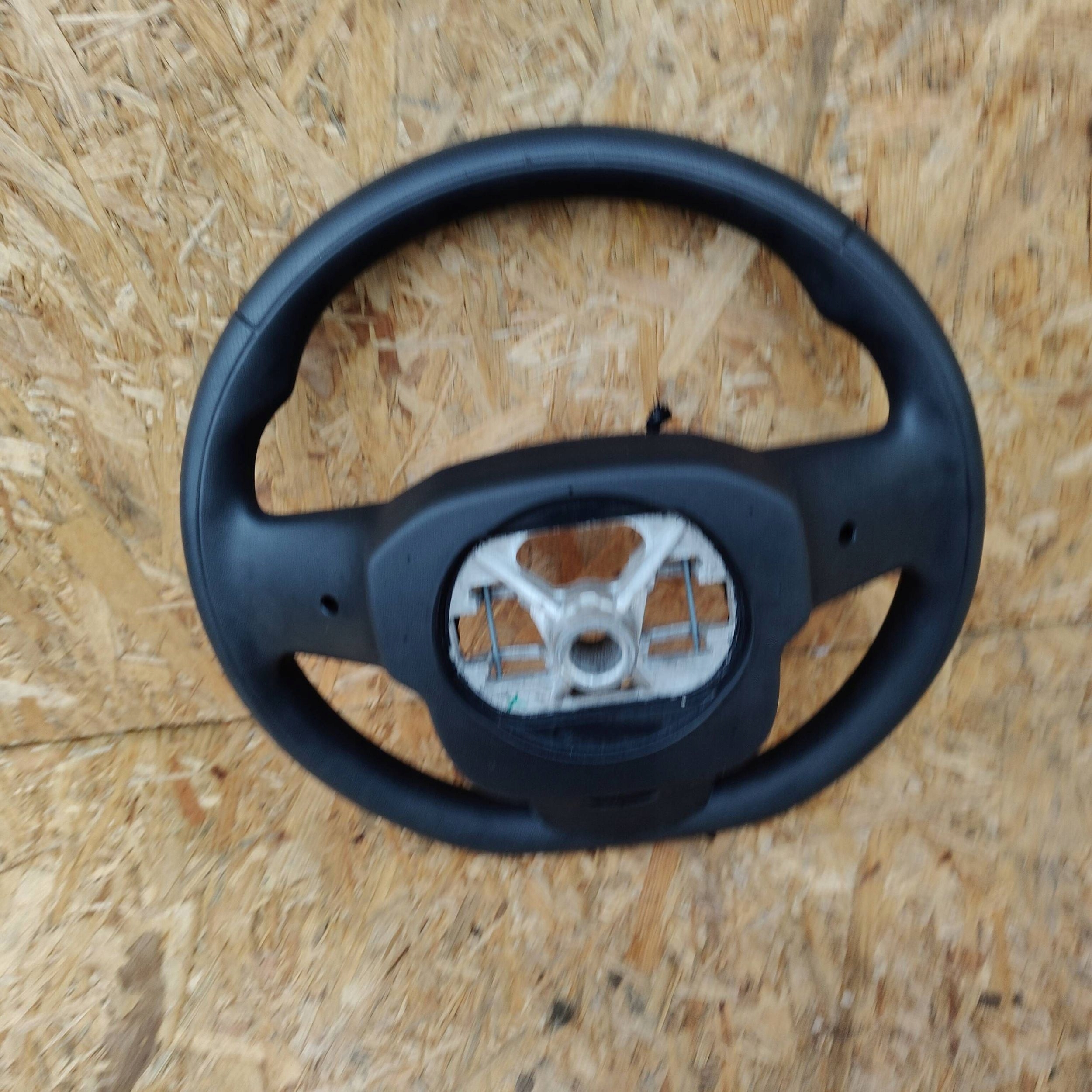 lenkrad Citroen C3 98164325ZD