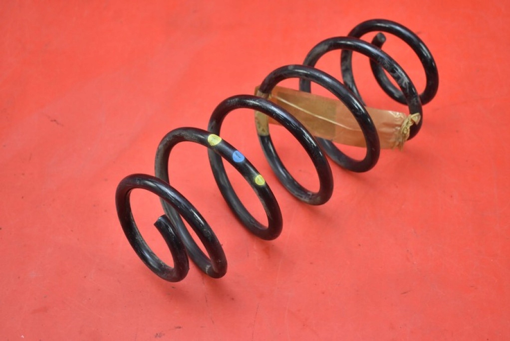 spring rear part rear TOYOTA COROLLA E18 1.4 D-4D 90 KM sedan 13-19
