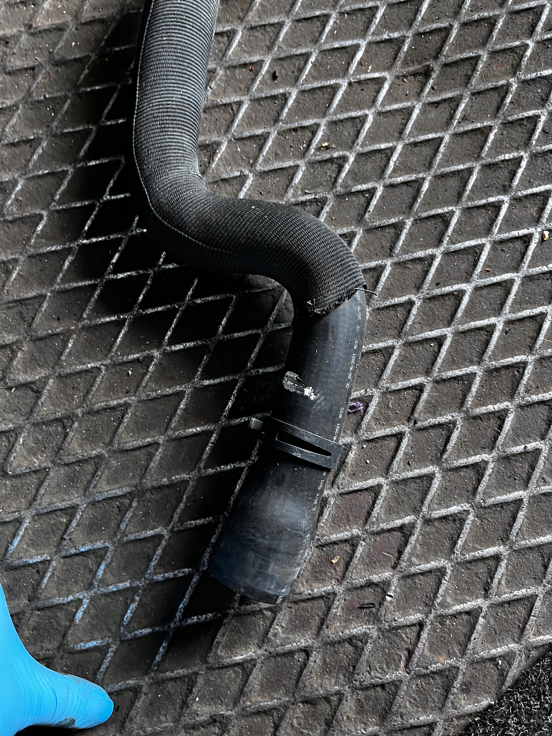 510 VW SEAT SKODA AUDI 2.0TDI WĄŻ PRZEWÓD RURA WODY Typ samochodu Samochody osobowe