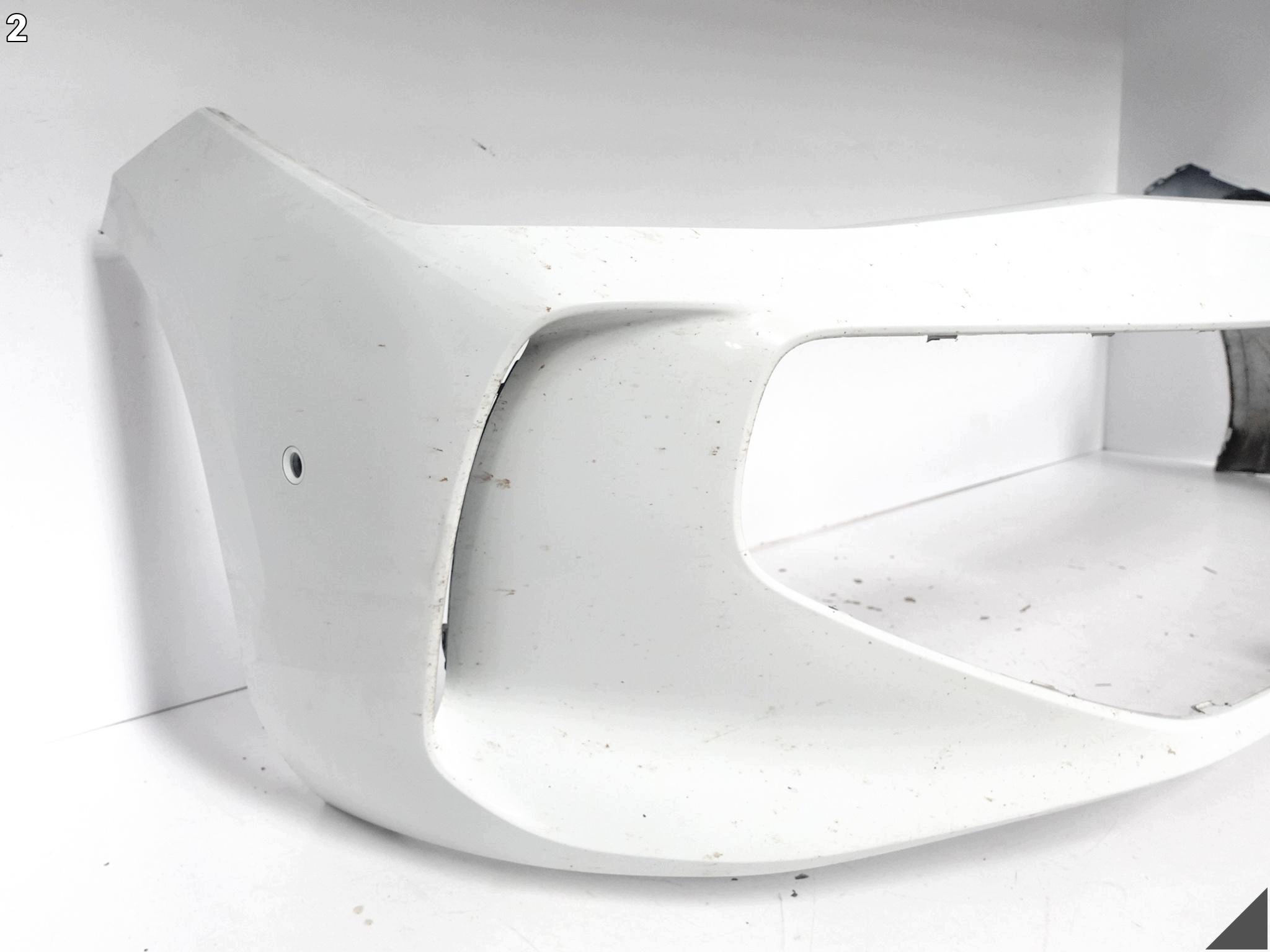 VW PASSAT B9 CJ5 3J0 23- nárazník BUMPER + uchycení RADAROW předek (6xPDC)