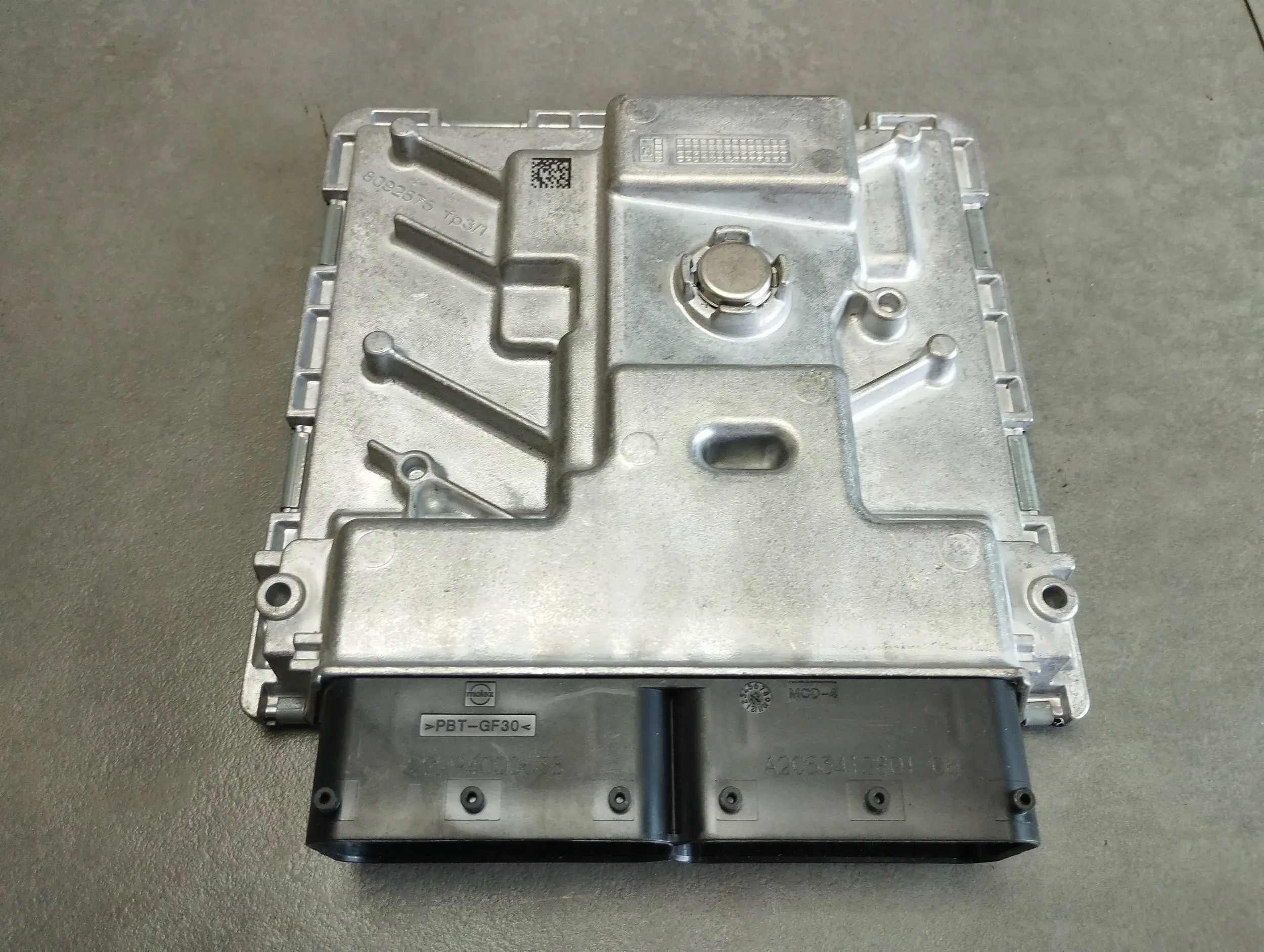 Audi S3 A3 8Y 2.0 TFSI computer control unit 06K907425N