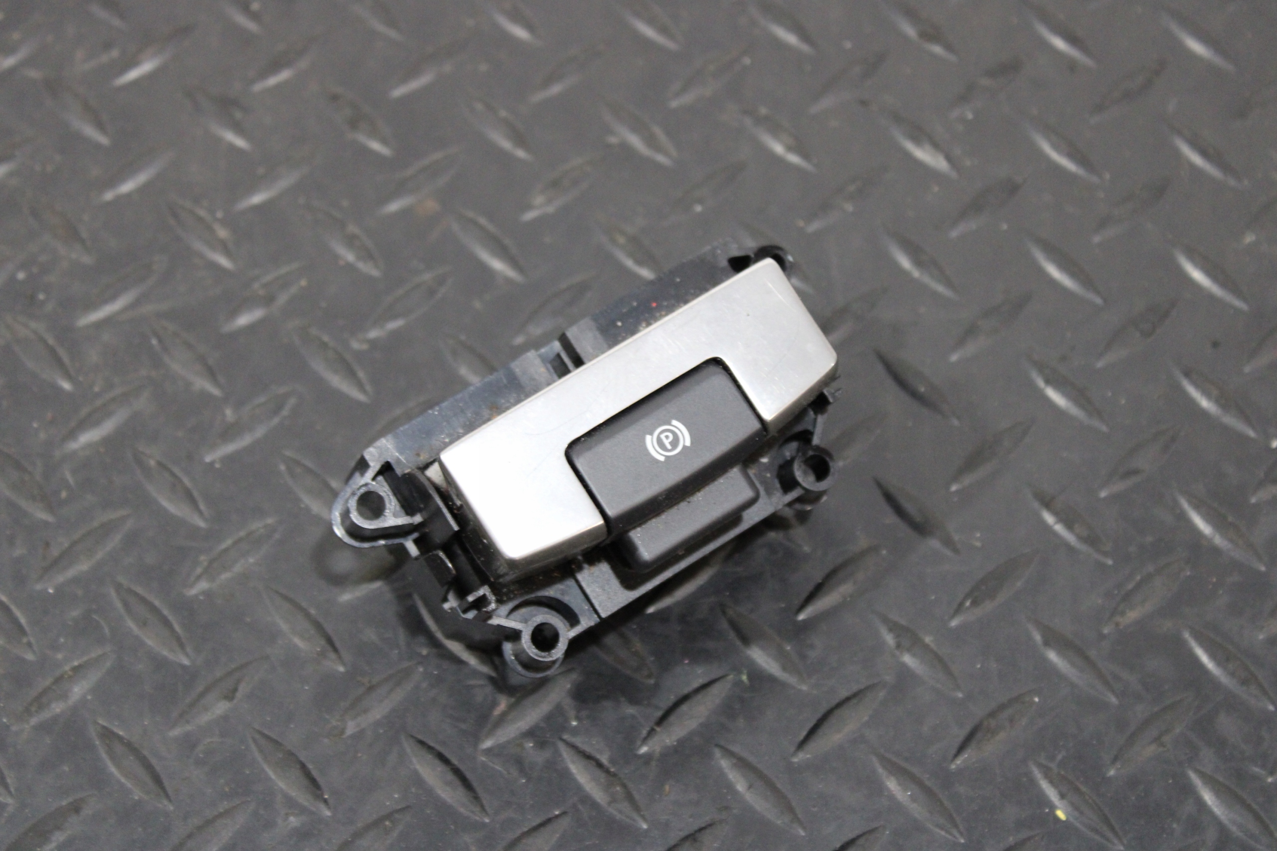 button electric brake RANGE ROVER SPORT II 2 L494