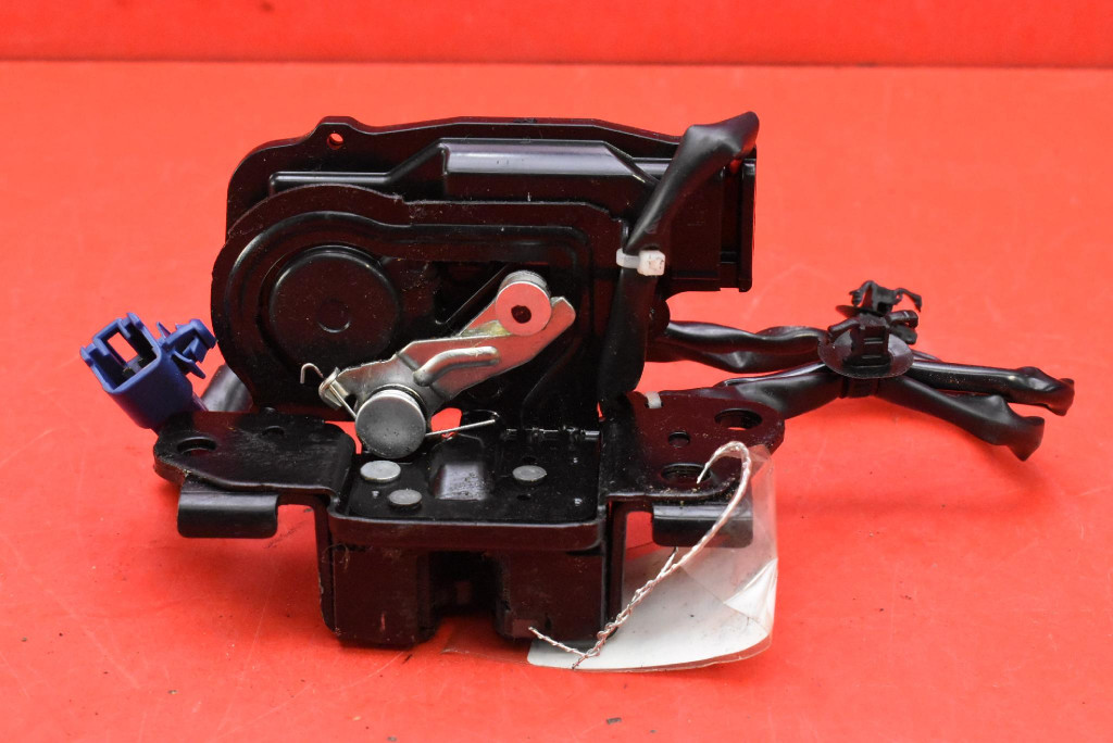 lock bonnet rear part boot LEXUS CT200H 5D HB 10-14