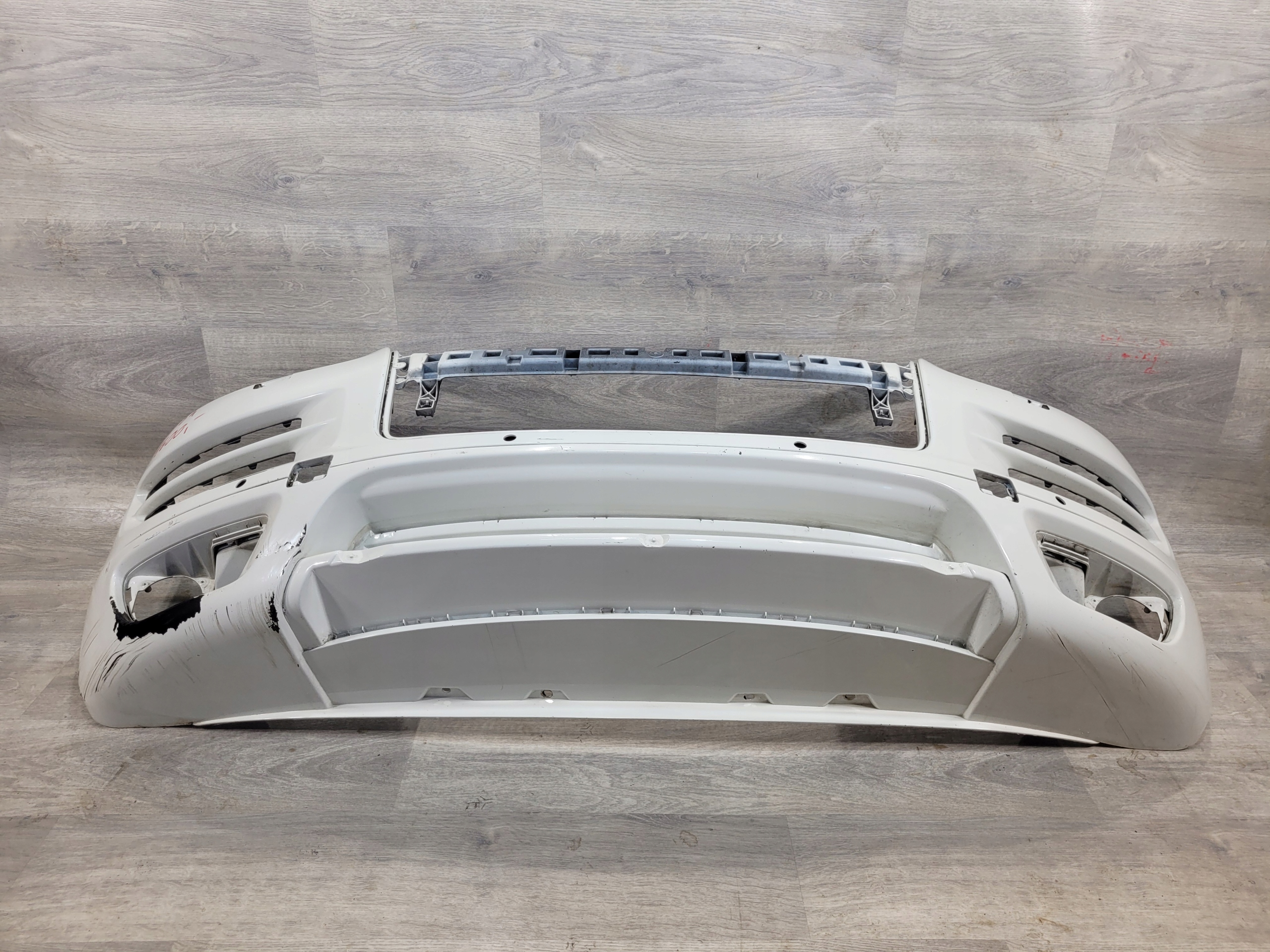 бампер передний vw TOUAREG 7L РЕСТАЙЛИНГ r