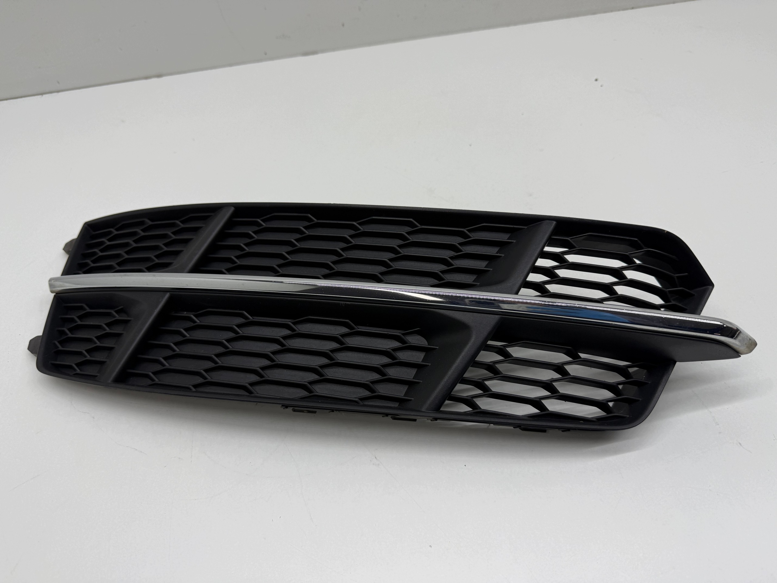 AUDI A6 C7 LIFT S-LINE spoiler grid of a bumper left front original!