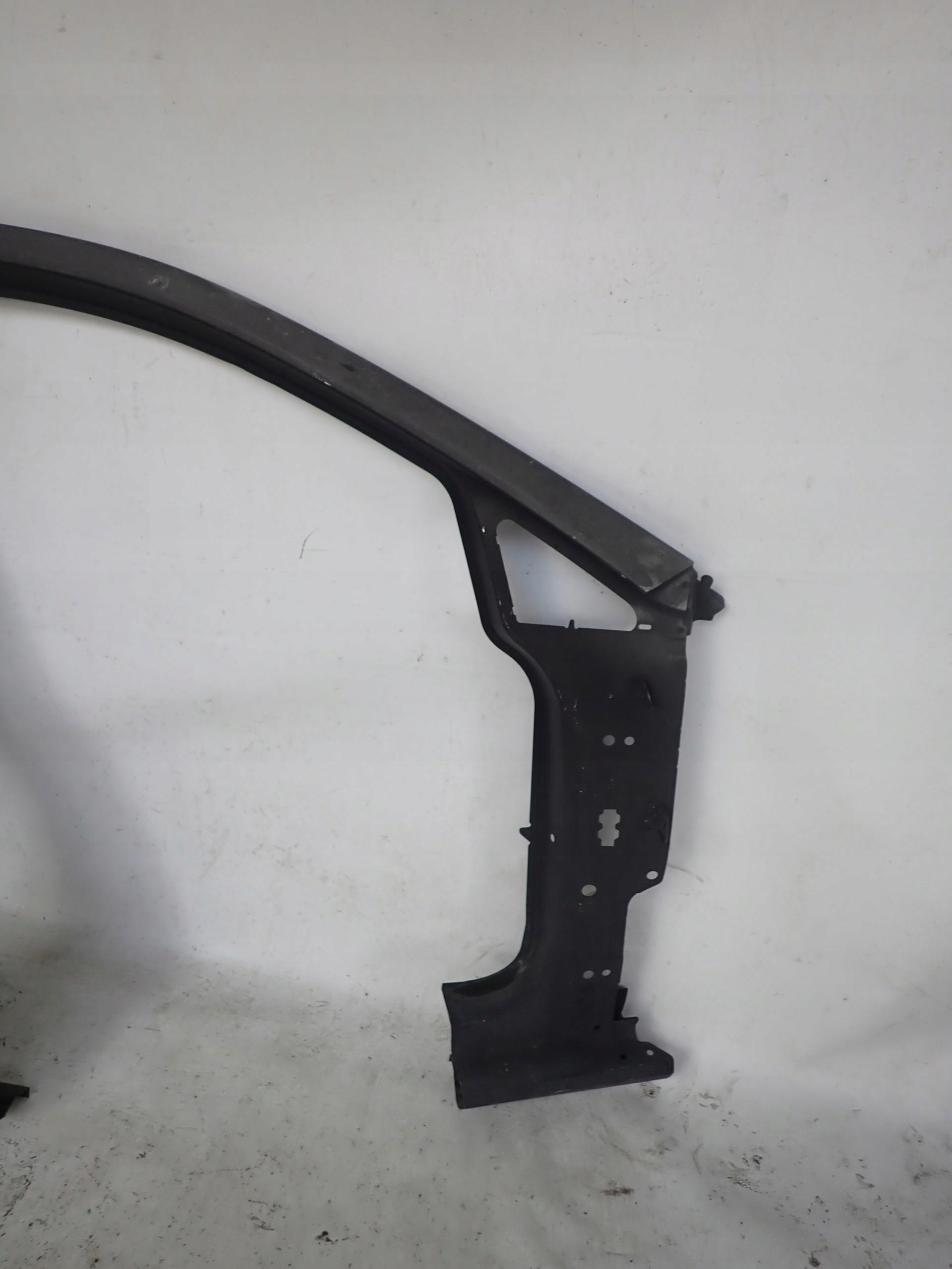 pillar side right front front VW GOLF VII 7