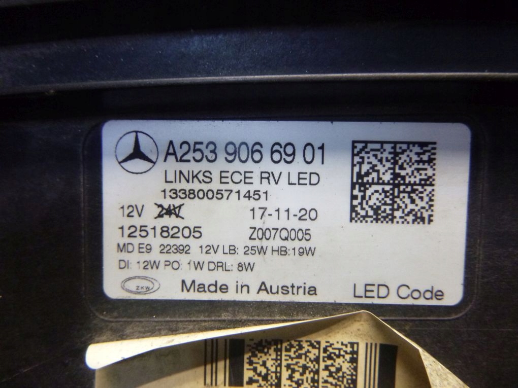 MERCEDES GLC W 253 LIFT FULL LED PERFORMANCE light left front