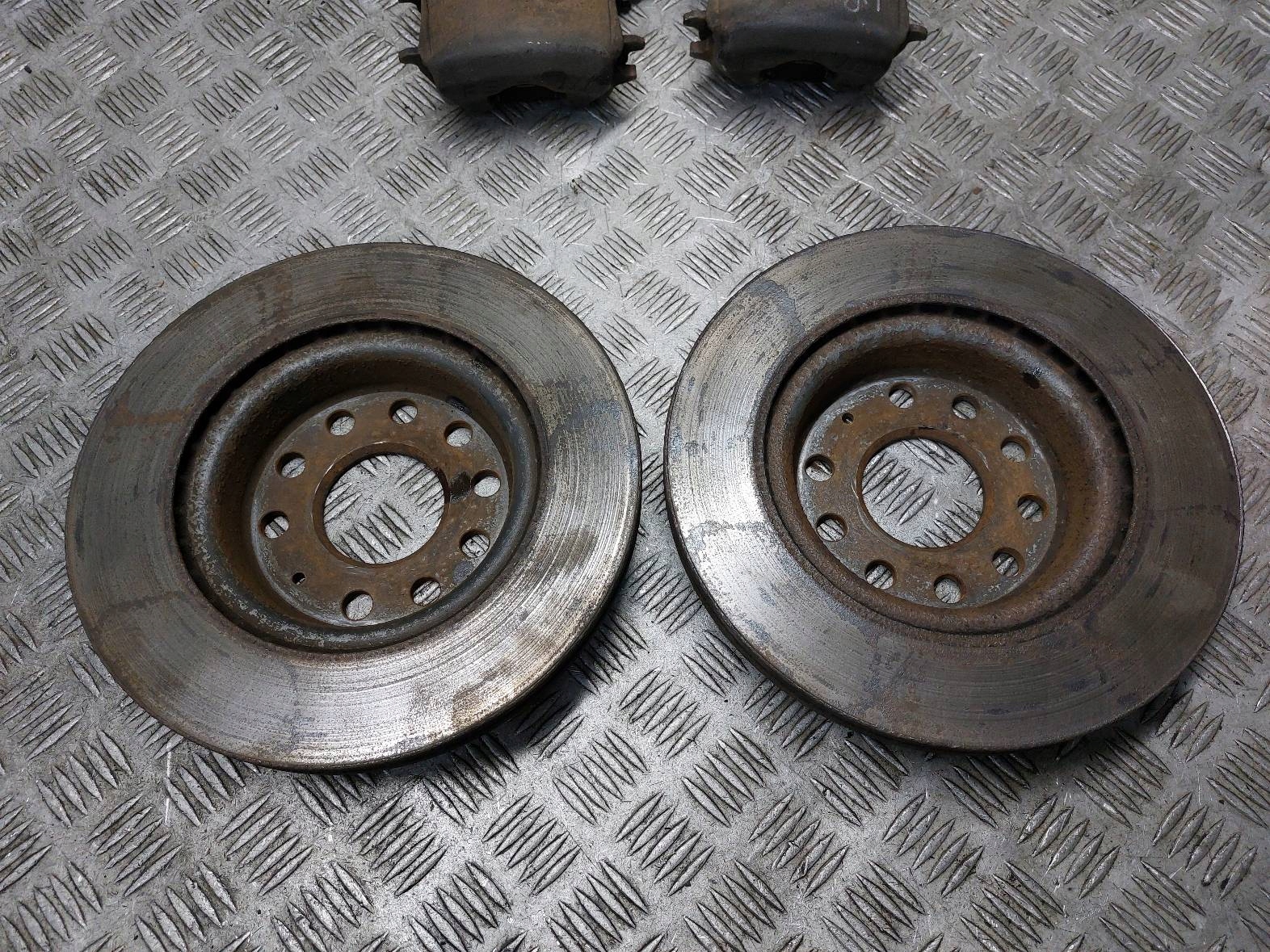 discs brake front + plates + calipers AUDI A3 8P 1.6 FSI
