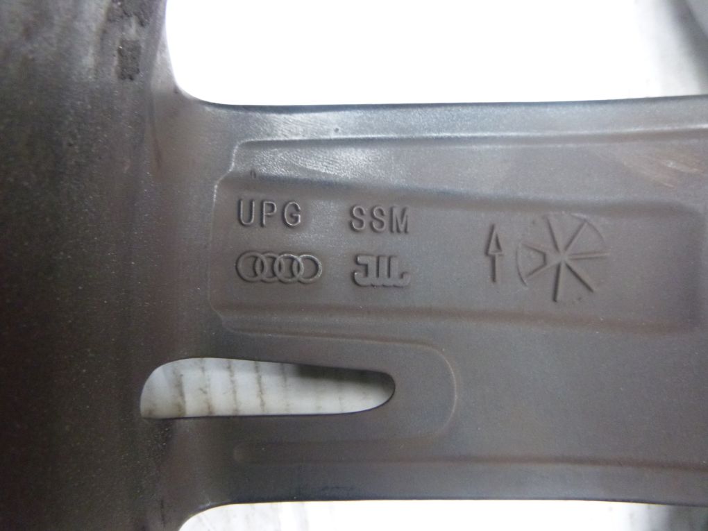 Audi A1 S1 RS1 8XA ET37,5 7,5Jx18 disk hliníkový
