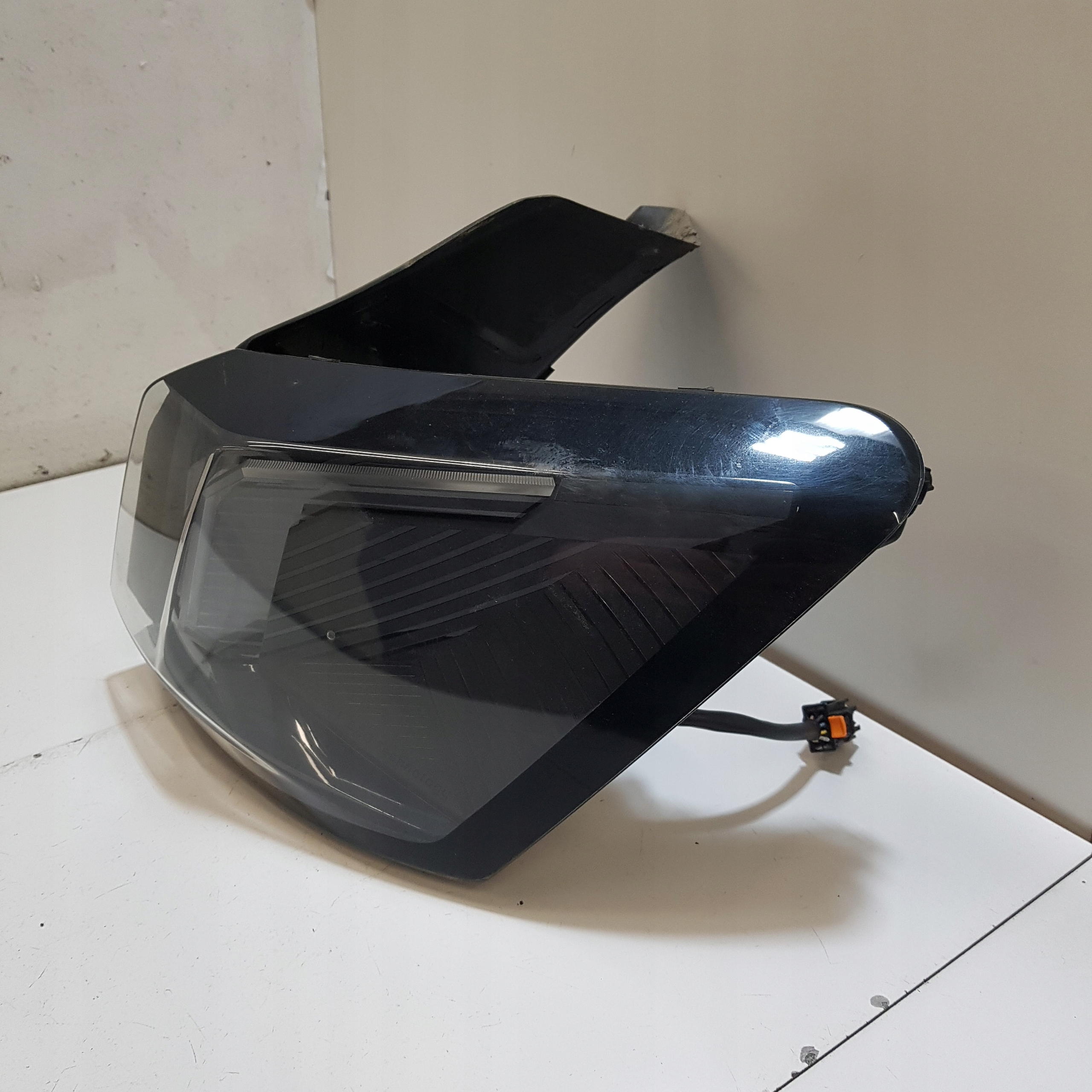 light right rear PEUGEOT 3008 II 9836231180