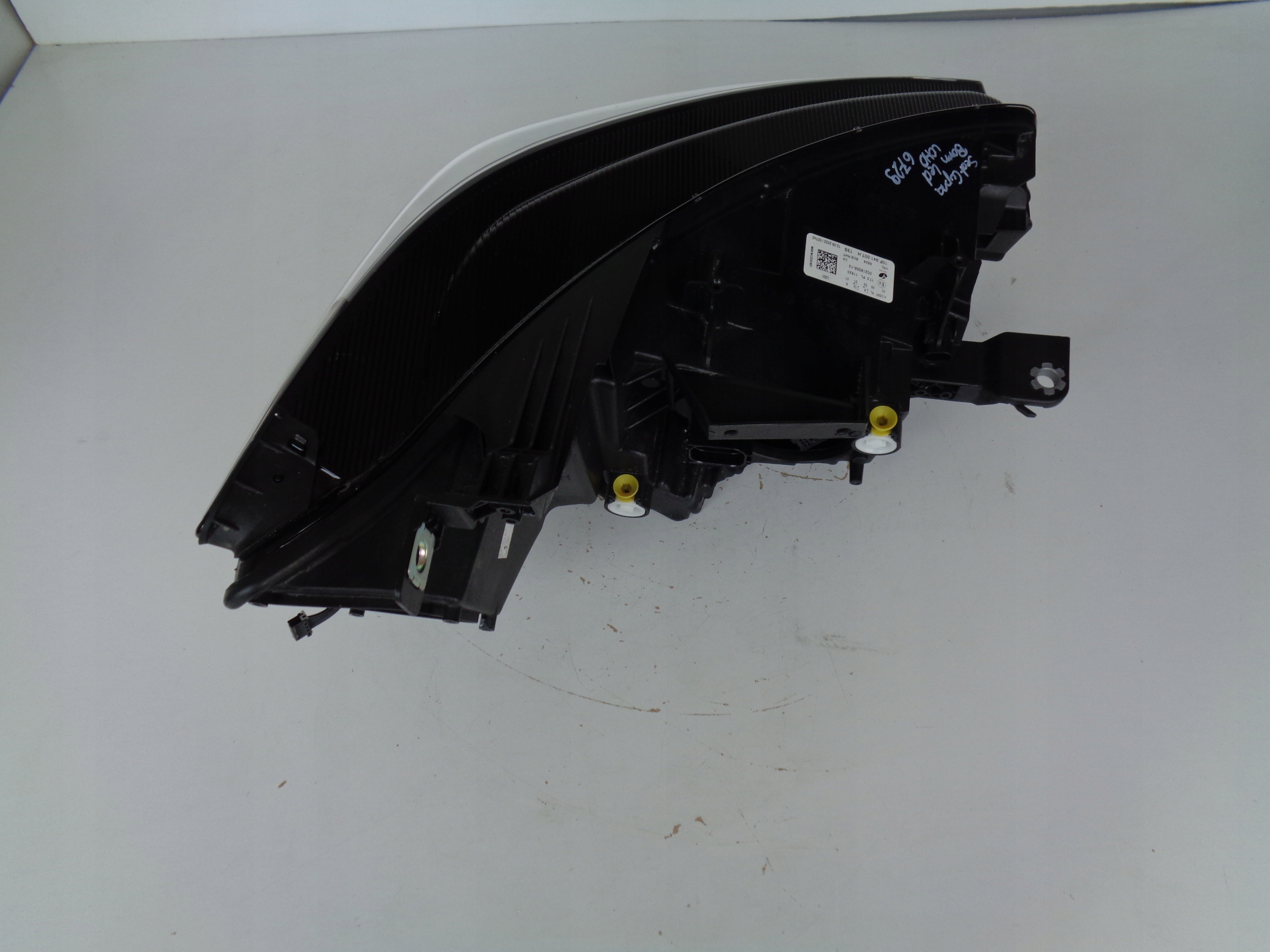 light left REFLEKTOR SEAT CUPRA BORN 21- FULL LED